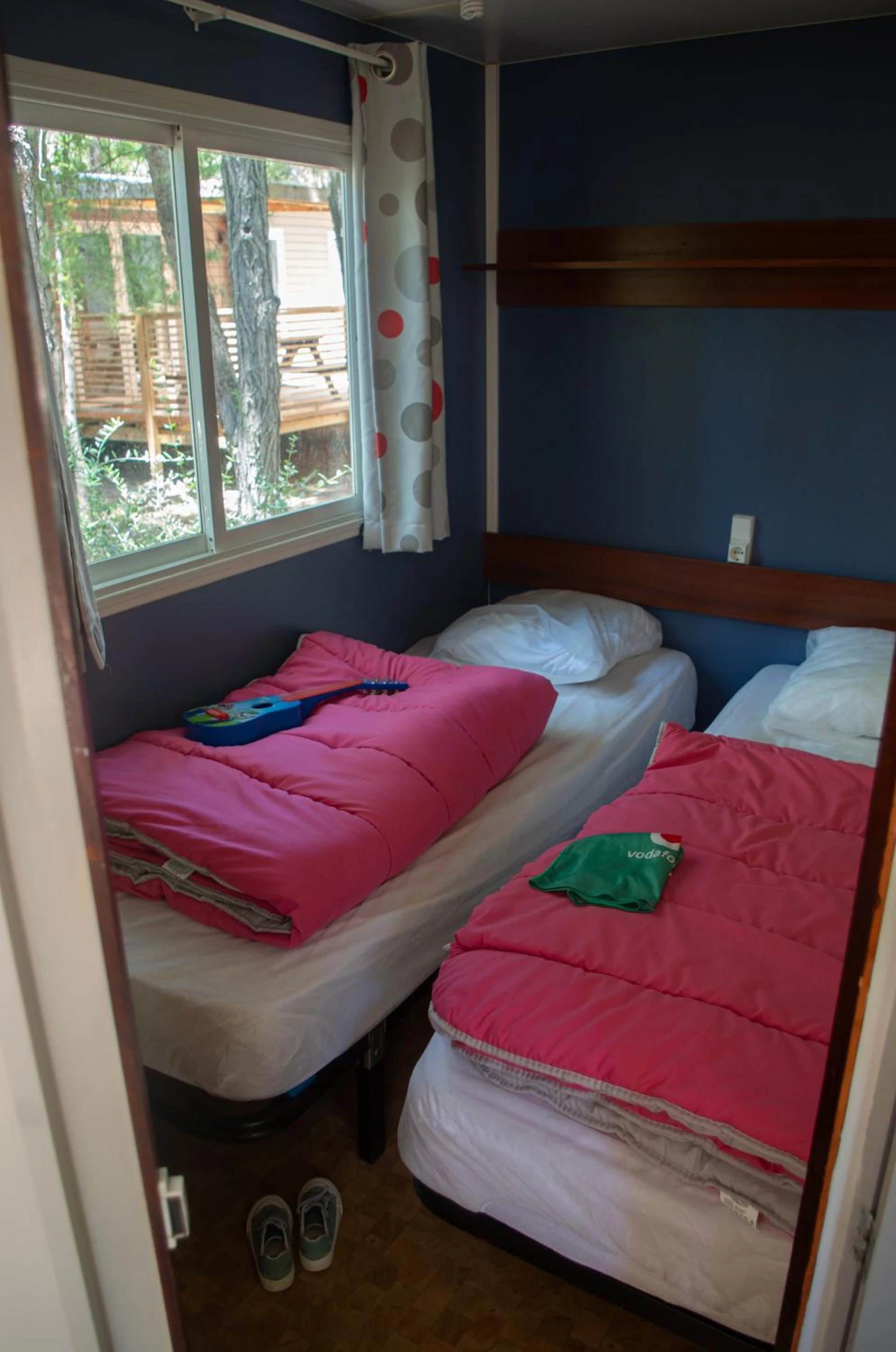 Magnifique chambre pour un séminaire d'entreprise à Camping la Peiriere - Tuchan