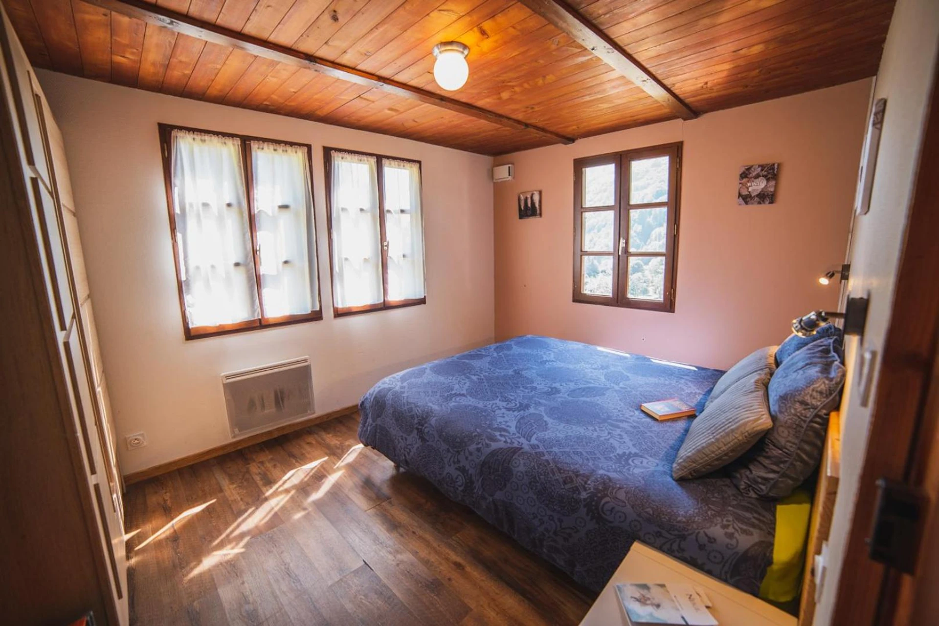 Chambre disponible pour un séminaire d'entreprise à Camping La Ribere - Barèges