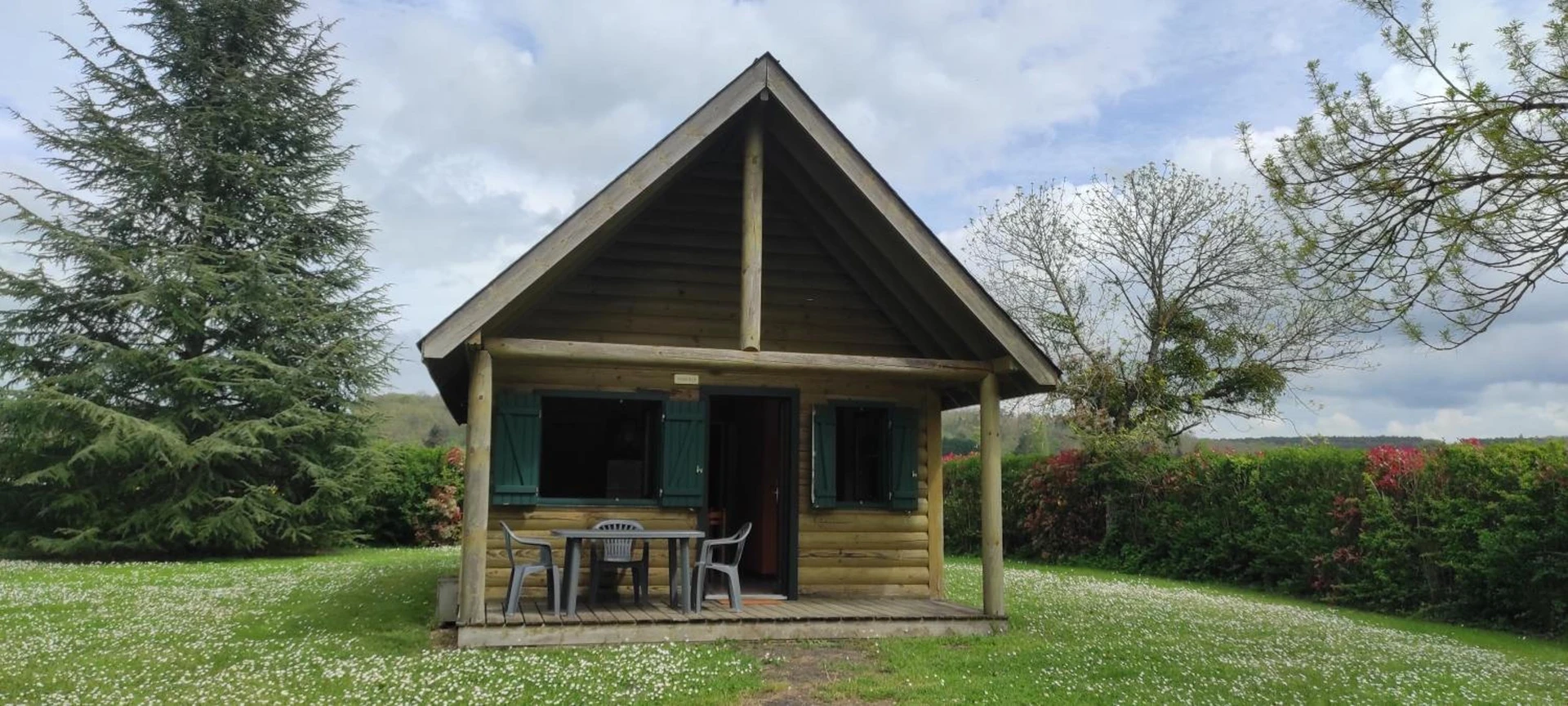 Chambre à CAMPING ONLYCAMP LA ROSERAIE - Organiser un séminaire d'entreprise à Descartes