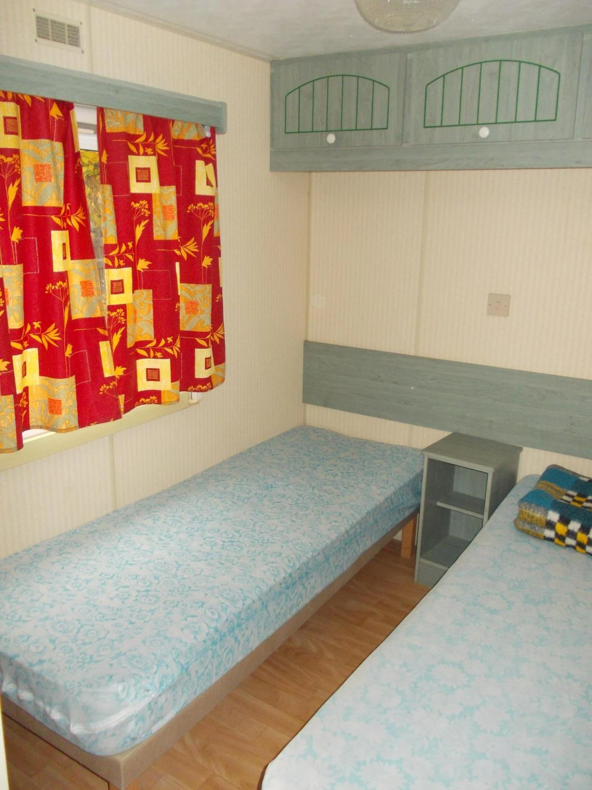 Magnifique chambre pour un séminaire d'entreprise à Camping la Tour - Embrun