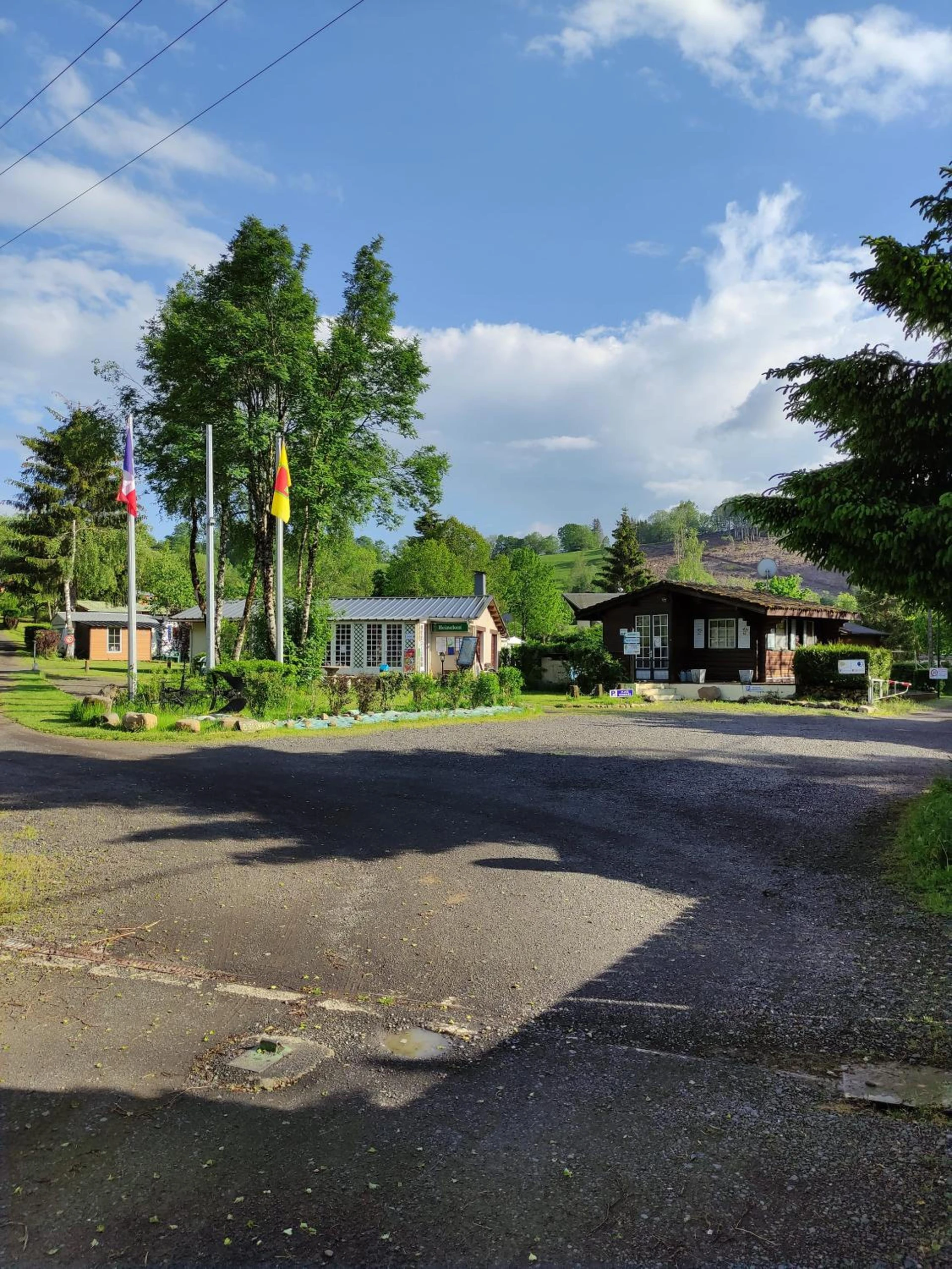 Espaces de team building à Camping la Vallée - Organiser un séminaire d'entreprise à La Tour-dʼAuvergne