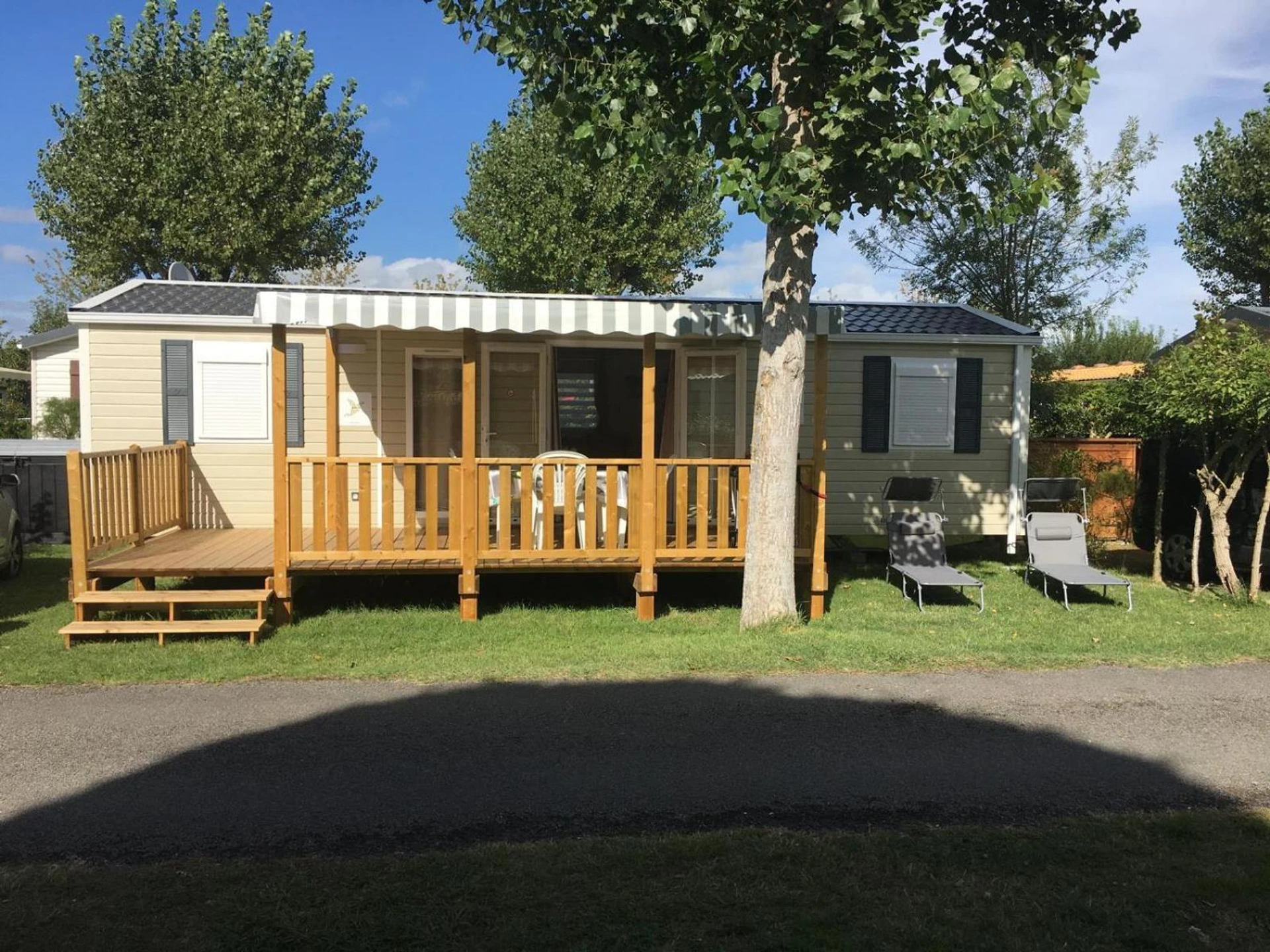 Salle de séminaire à MH climatisé 4P camping La Yole St Jean de Monts - Organiser un événement professionnel à Saint-Jean-de-Monts