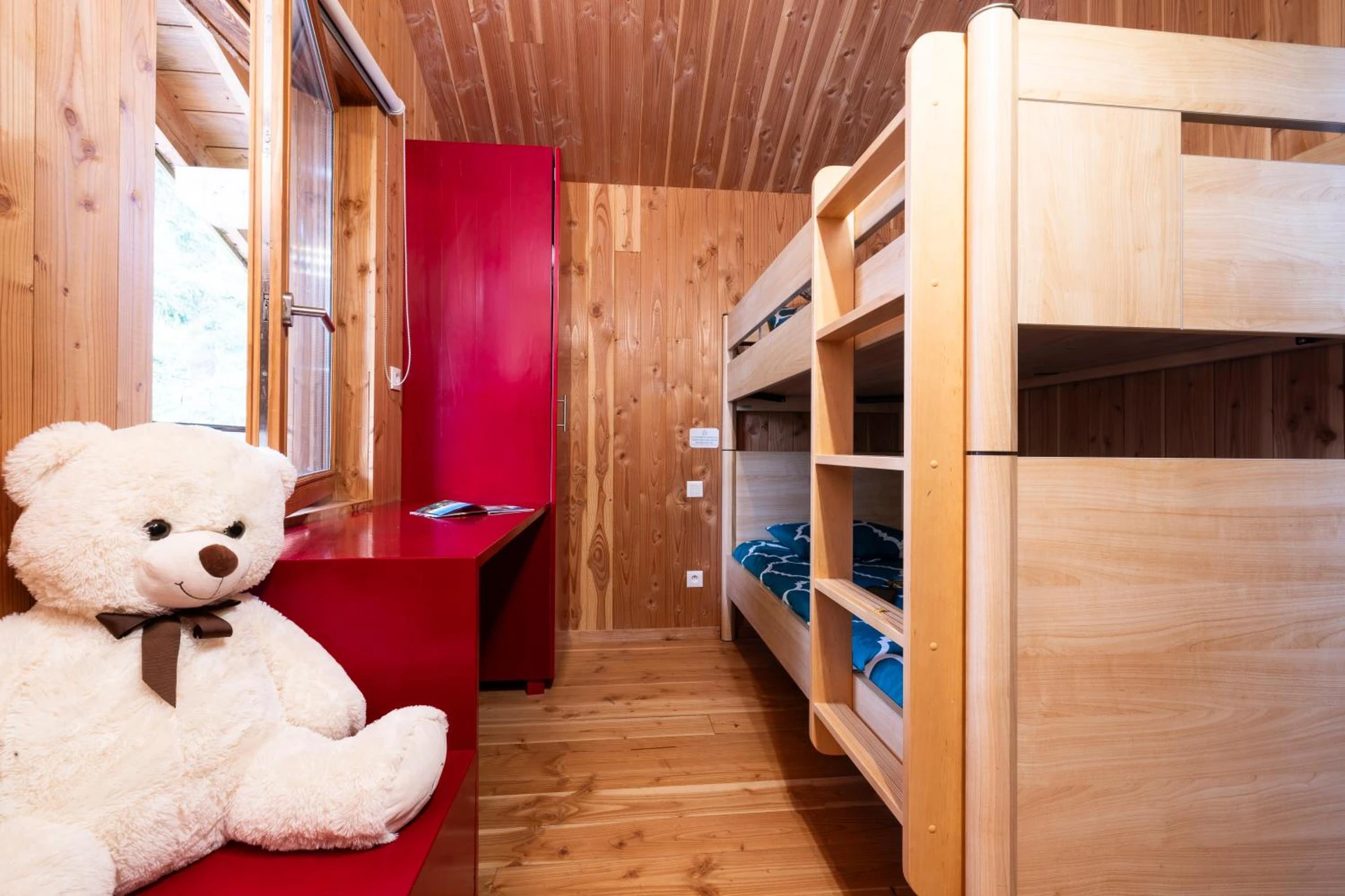 Chambre disponible pour un séminaire d'entreprise à Camping Le Lac des Sapins - Cublize