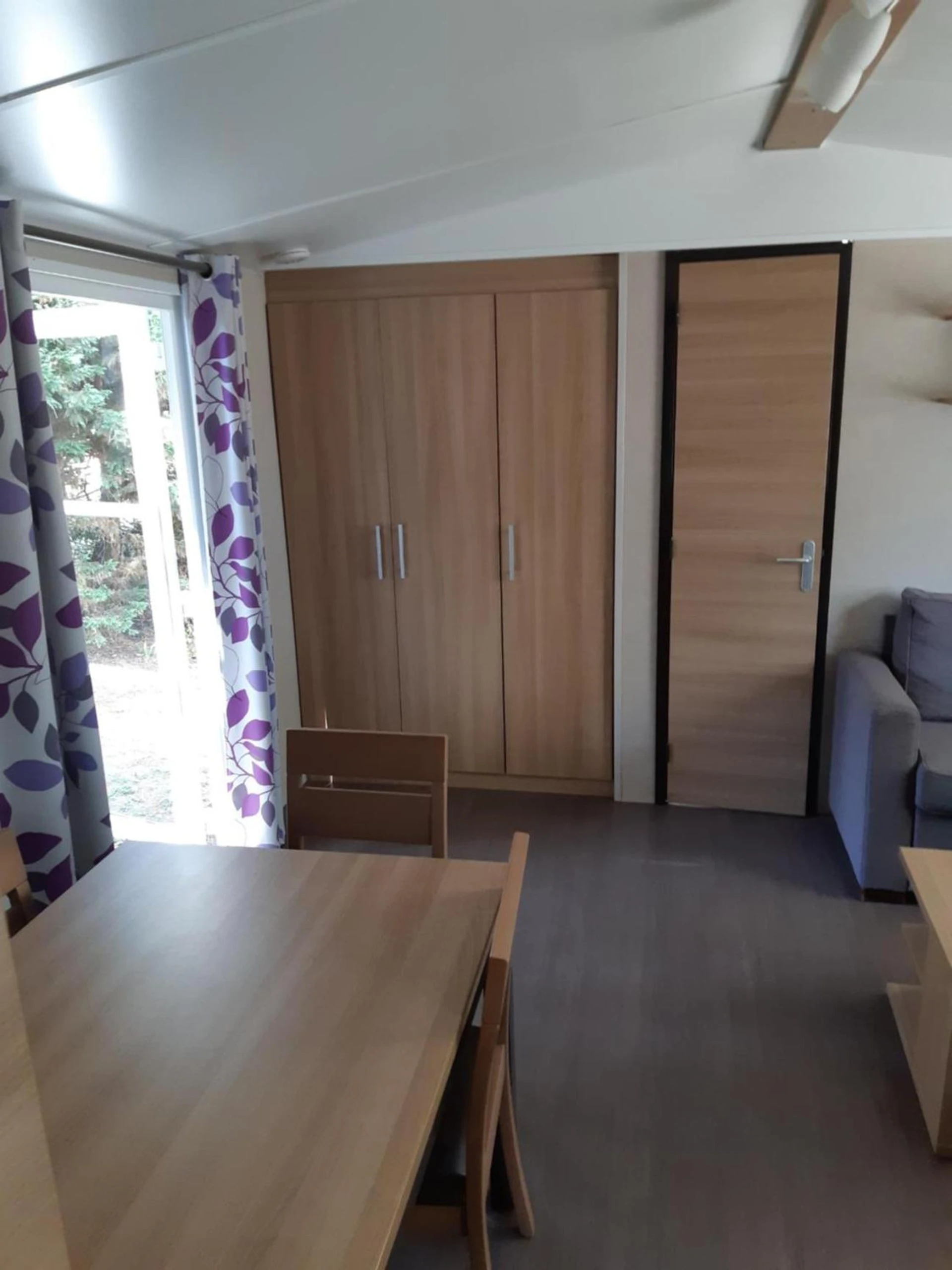 Ambiance de travail pour séminaire d'entreprise à Mobil-home Confort camping le bois Masson - Saint-Jean-de-Monts