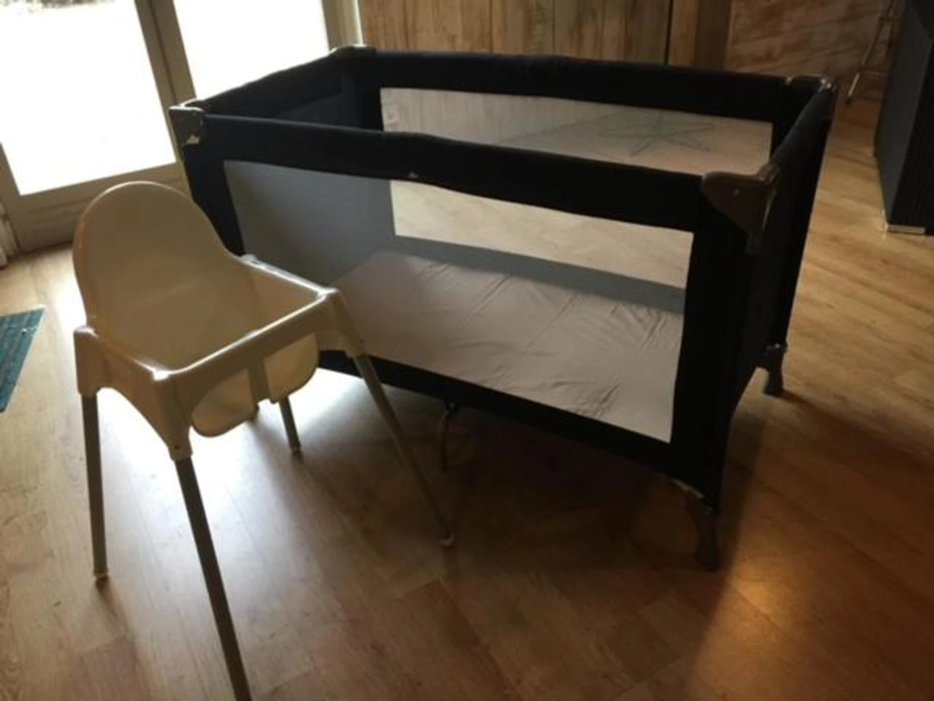 Chambre disponible pour un séminaire d'entreprise à Camping Le Douzou - Bouzic