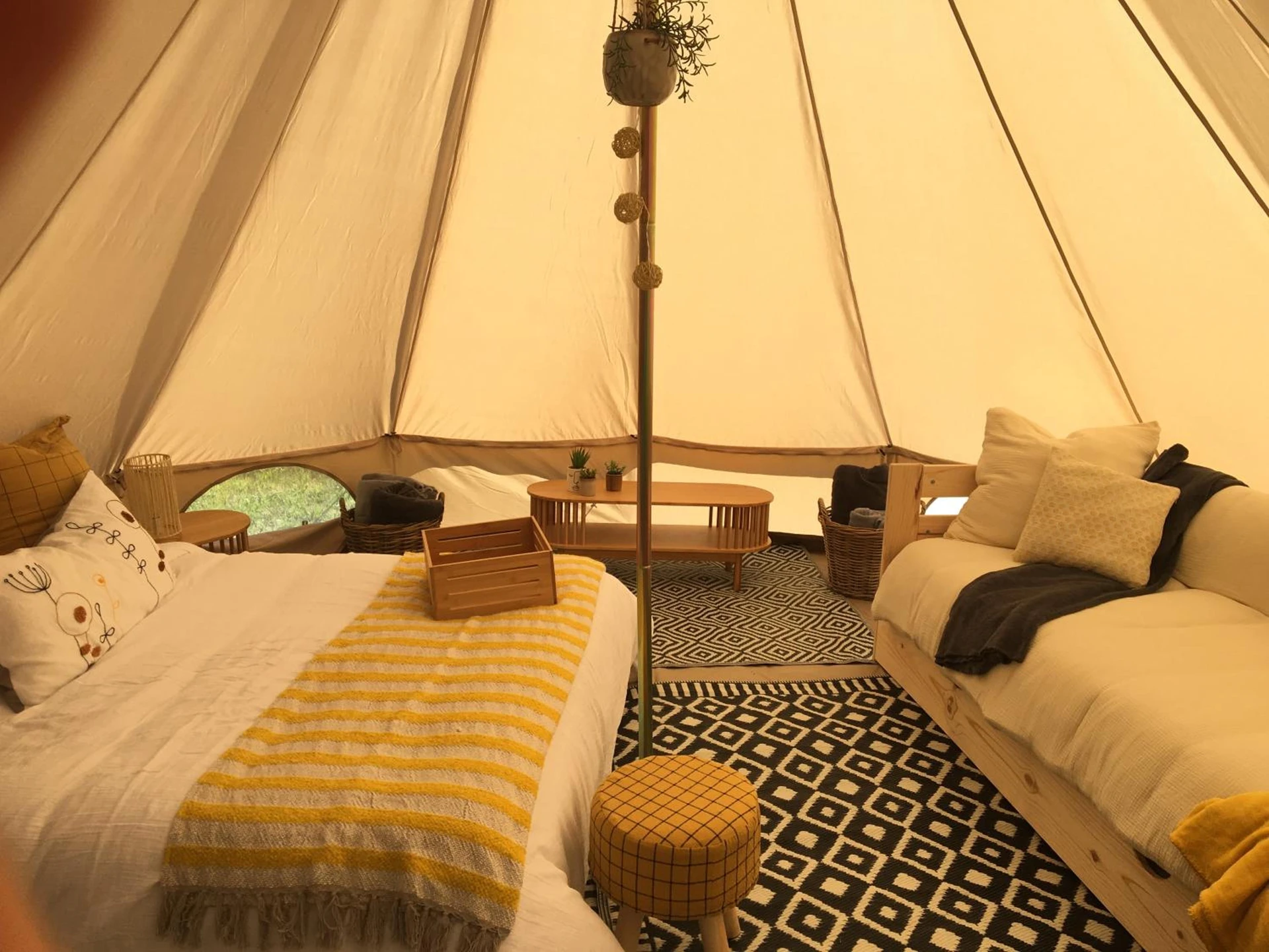 Chambre disponible pour un séminaire d'entreprise à Camping Le Gerrit - Arrens-Marsous