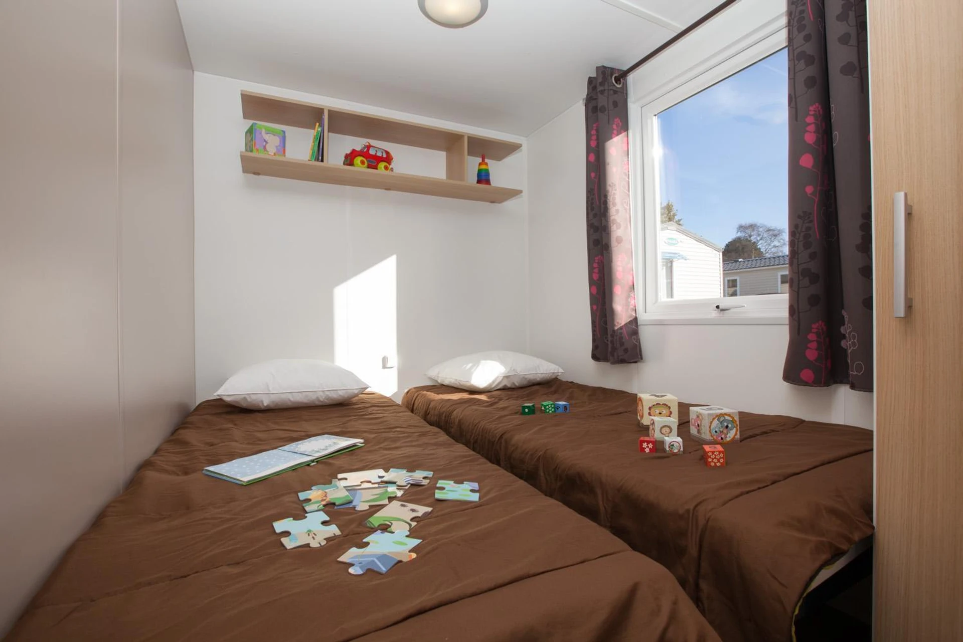 Chambre disponible pour un séminaire d'entreprise à Camping Le château du gibanel - Saint-Martial-Entraygues