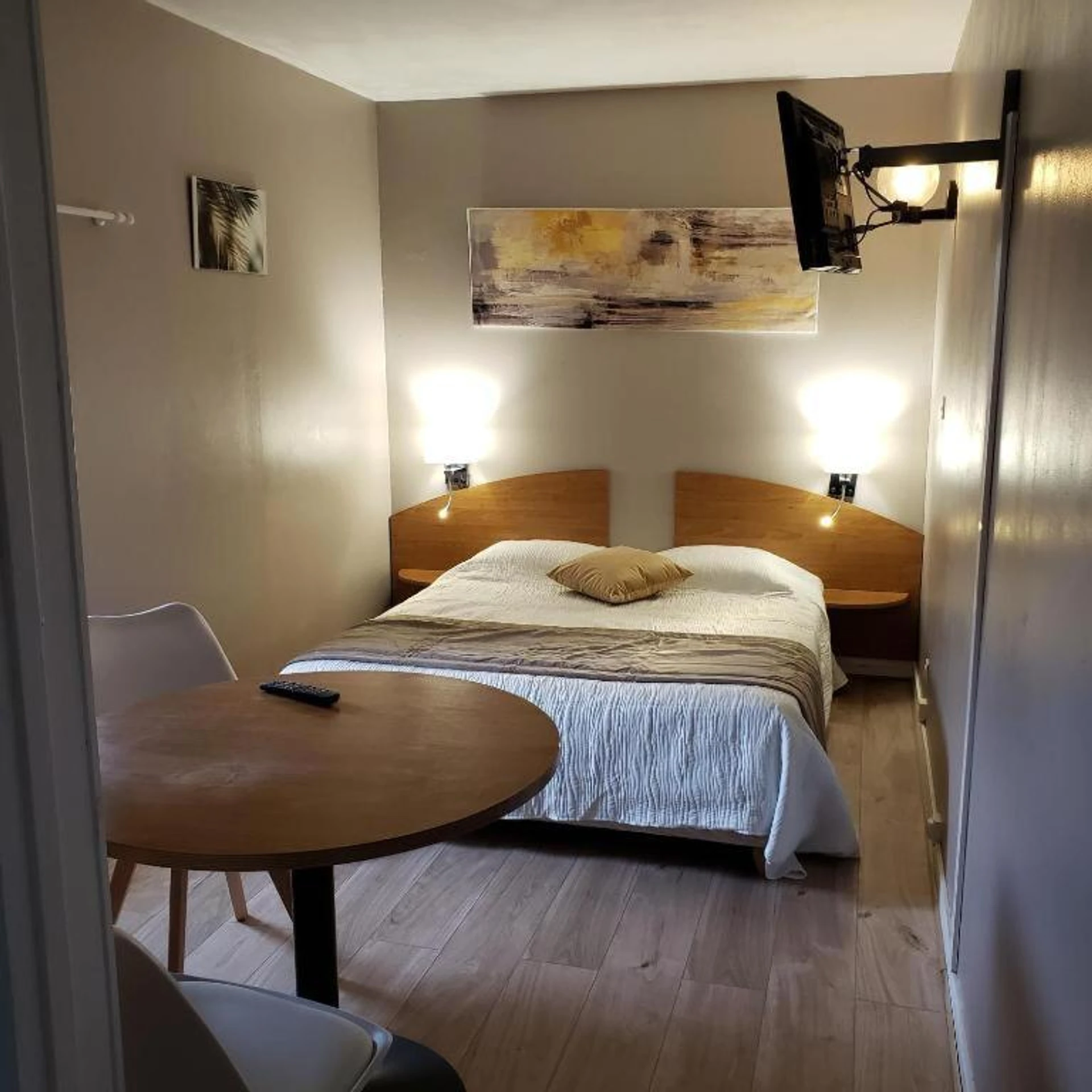 Chambre disponible pour un séminaire d'entreprise à Le Moulin D'onclaire Camping et chambres d'hôtes - Coux