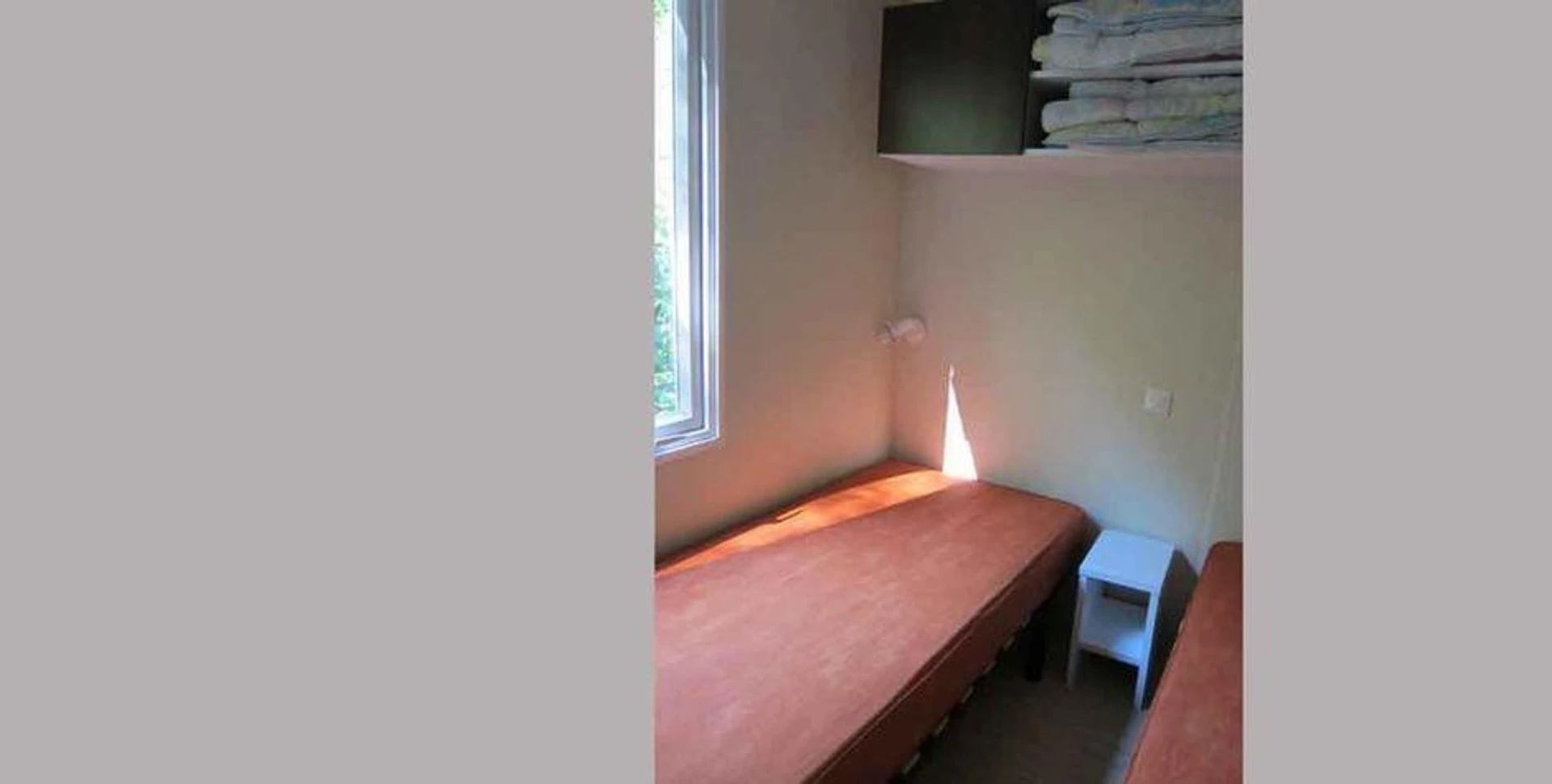 Magnifique chambre pour un séminaire d'entreprise à Camping le Moulin de David -Gaugeac Monpazier 24540 - Cabane -Mobil-home 3 et 2 chambres - Gaugeac