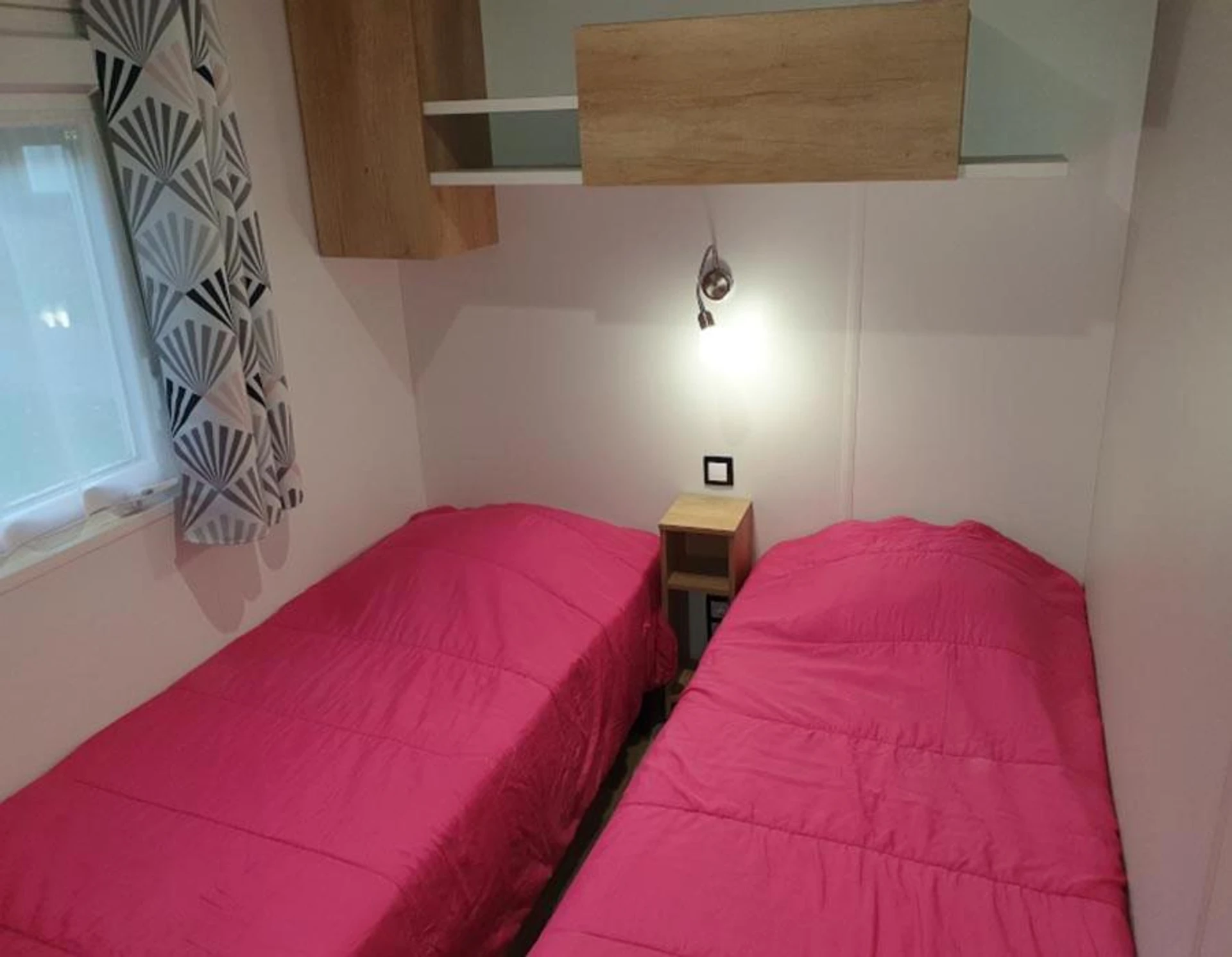 Chambre disponible pour un séminaire d'entreprise à Camping Le Moulin des Effres - Secondigny