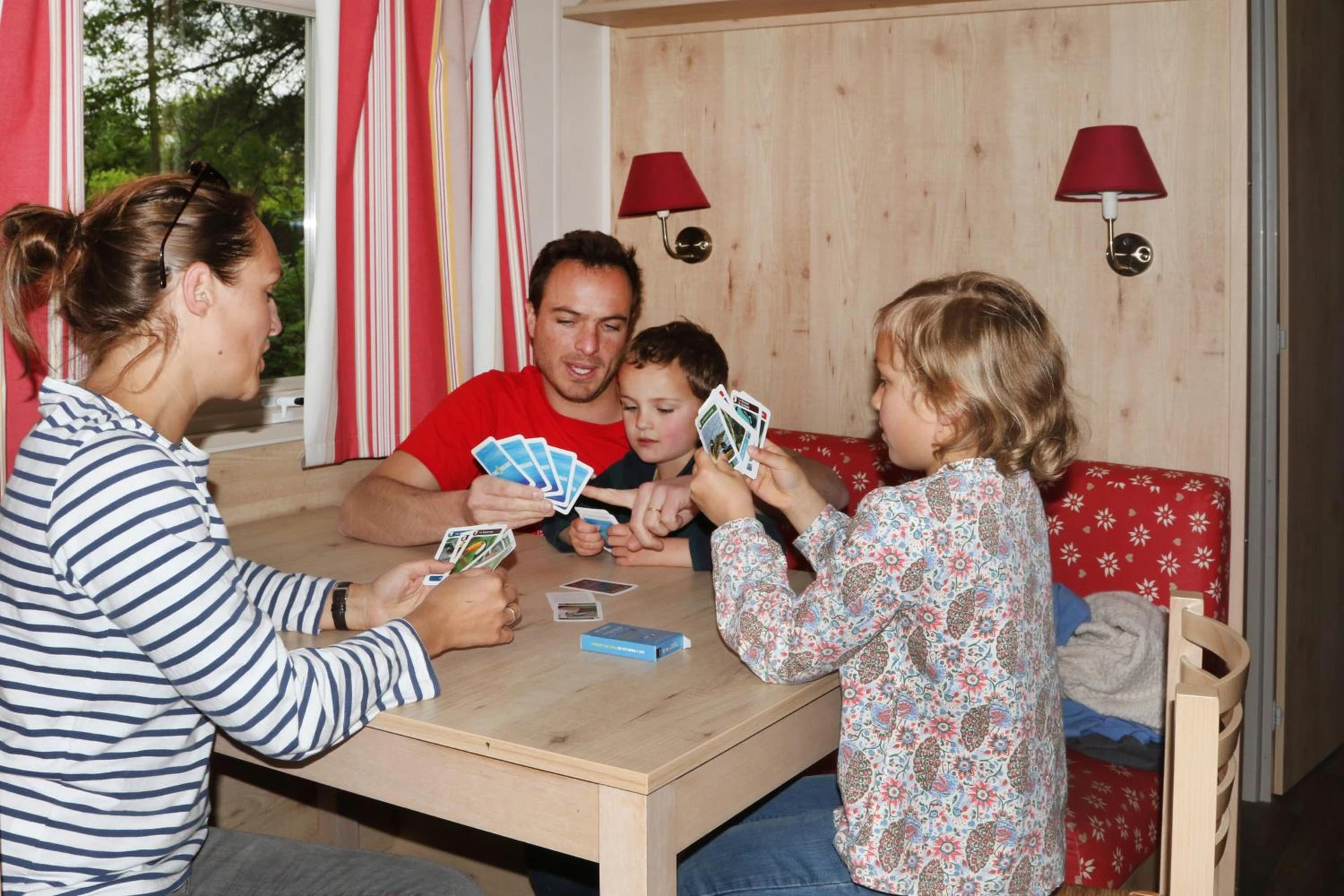 Chambre à Camping le Nid du Parc - Organiser un séminaire d'entreprise à Villars-les-Dombes