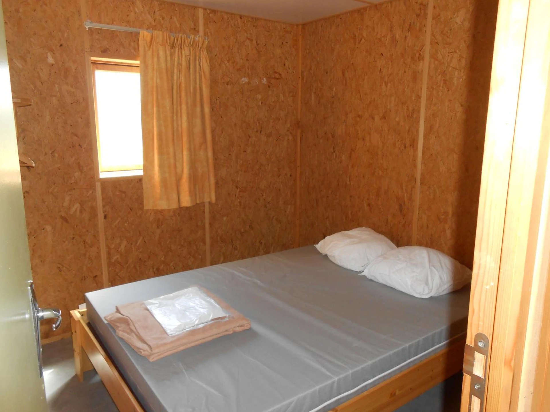 Chambre disponible pour un séminaire d'entreprise à Camping le Nid du Parc - Villars-les-Dombes