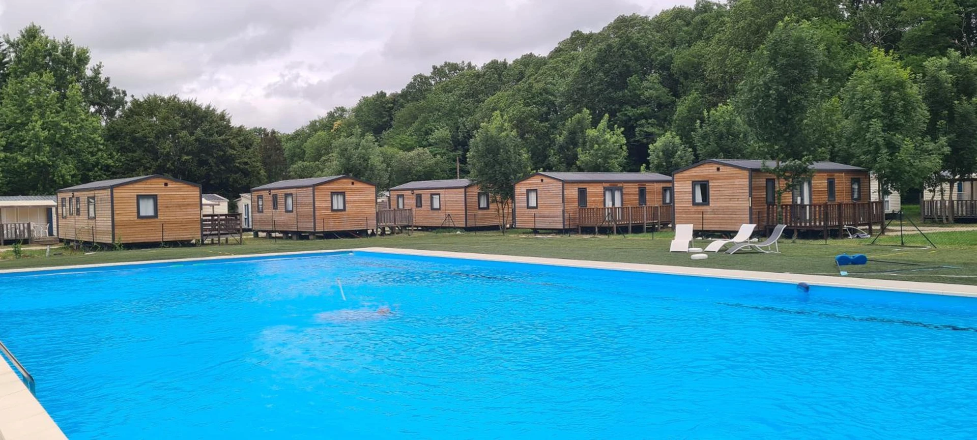 Organiser un séminaire d'entreprise : Camping Le Pré Cathare à lavelanet