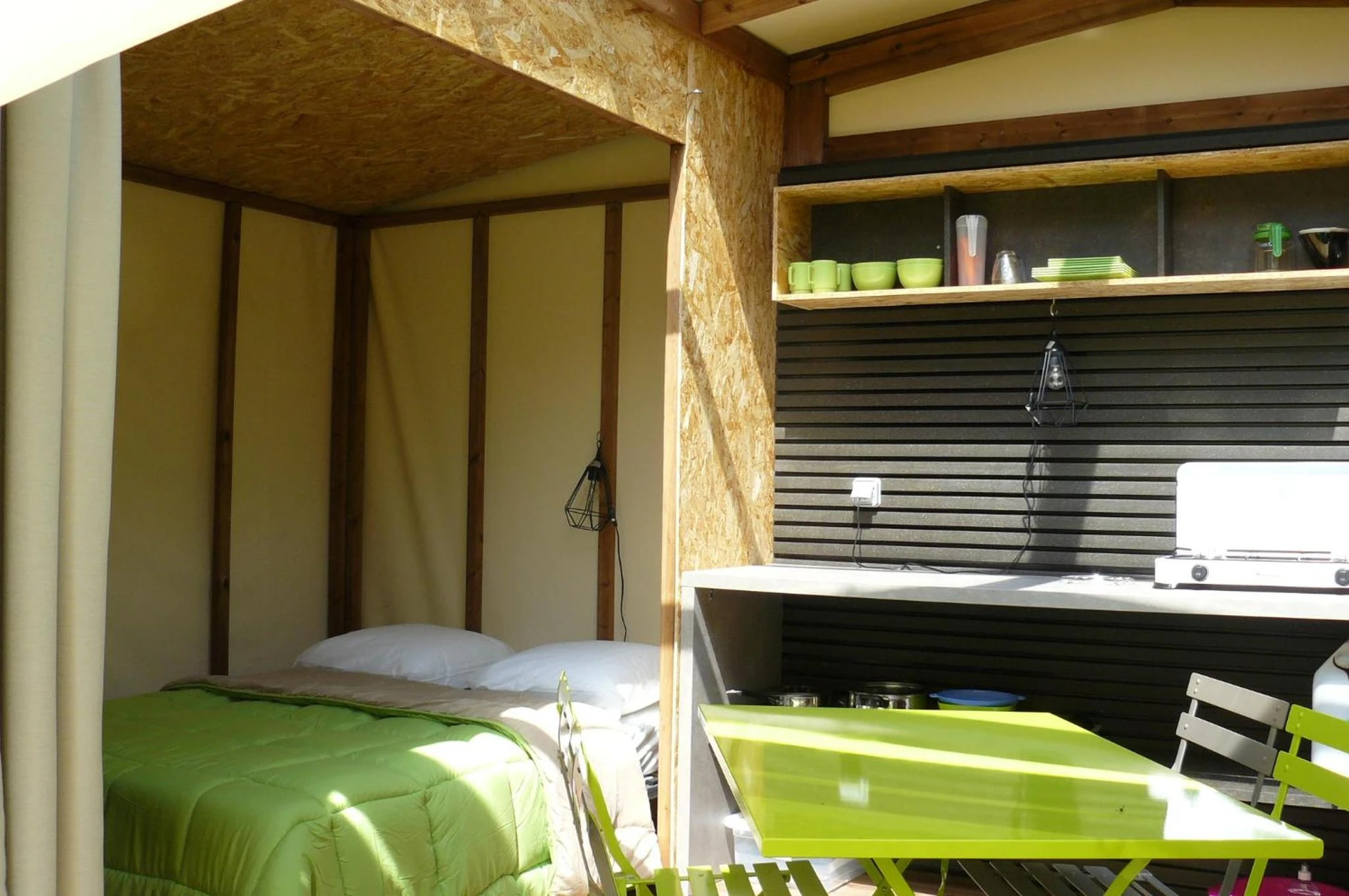 Chambre disponible pour un séminaire d'entreprise à Camping Le Rey - Louvie Juzon