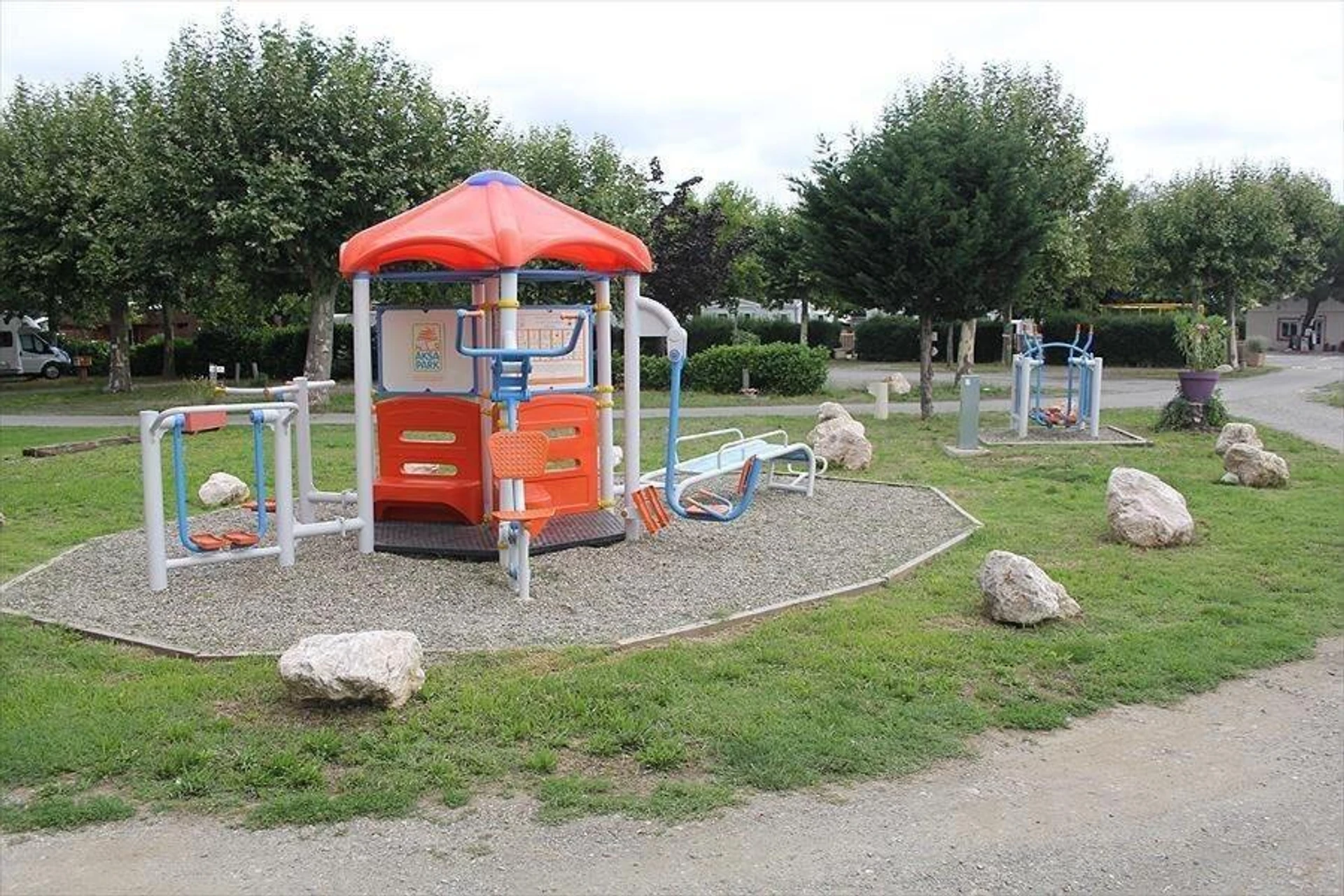 Chambre à CAMPING LE RUPE - Organiser un séminaire d'entreprise à Toulouse