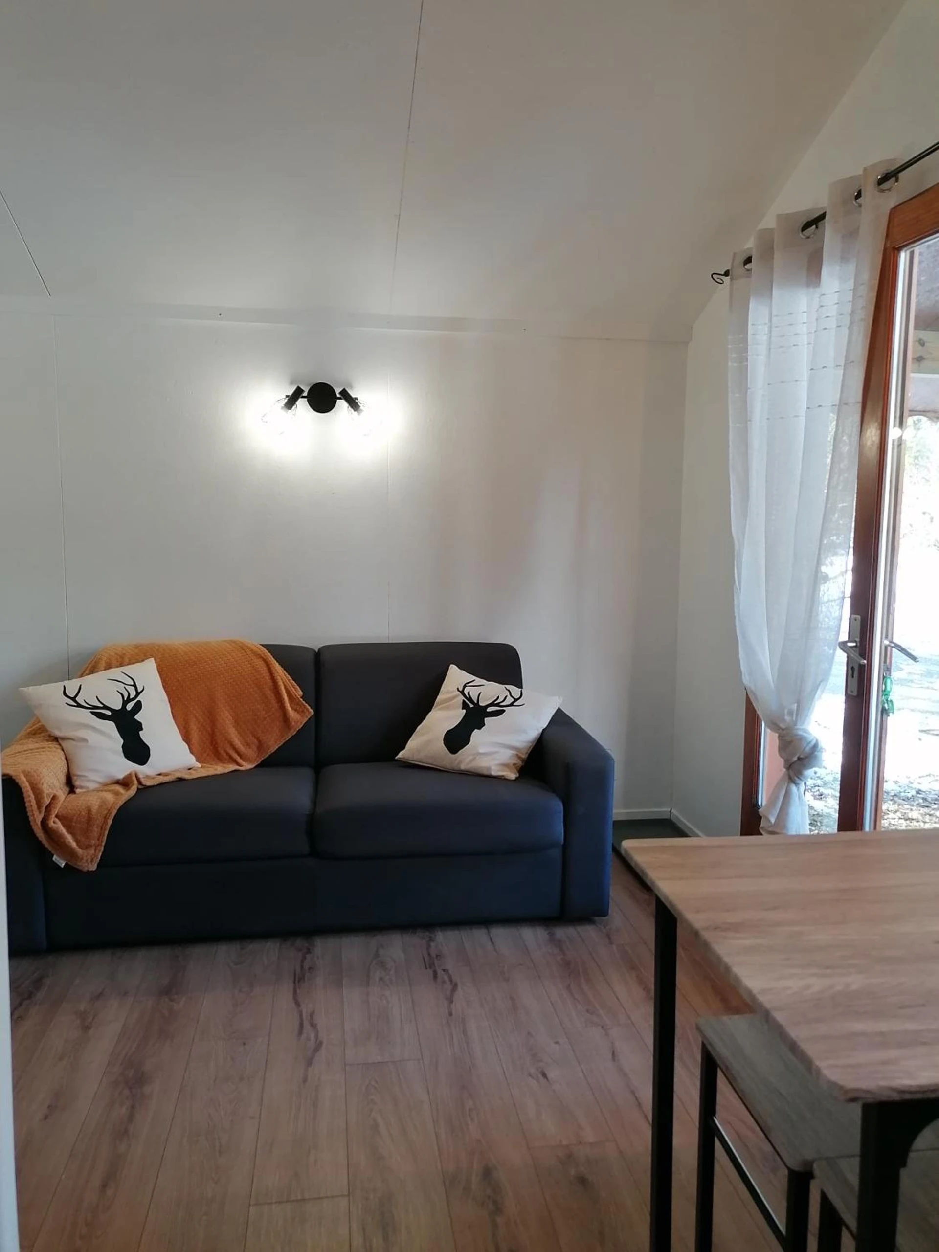 Ambiance de travail pour séminaire d'entreprise à Camping le Tréjeux - Petit Chalet - Thônes