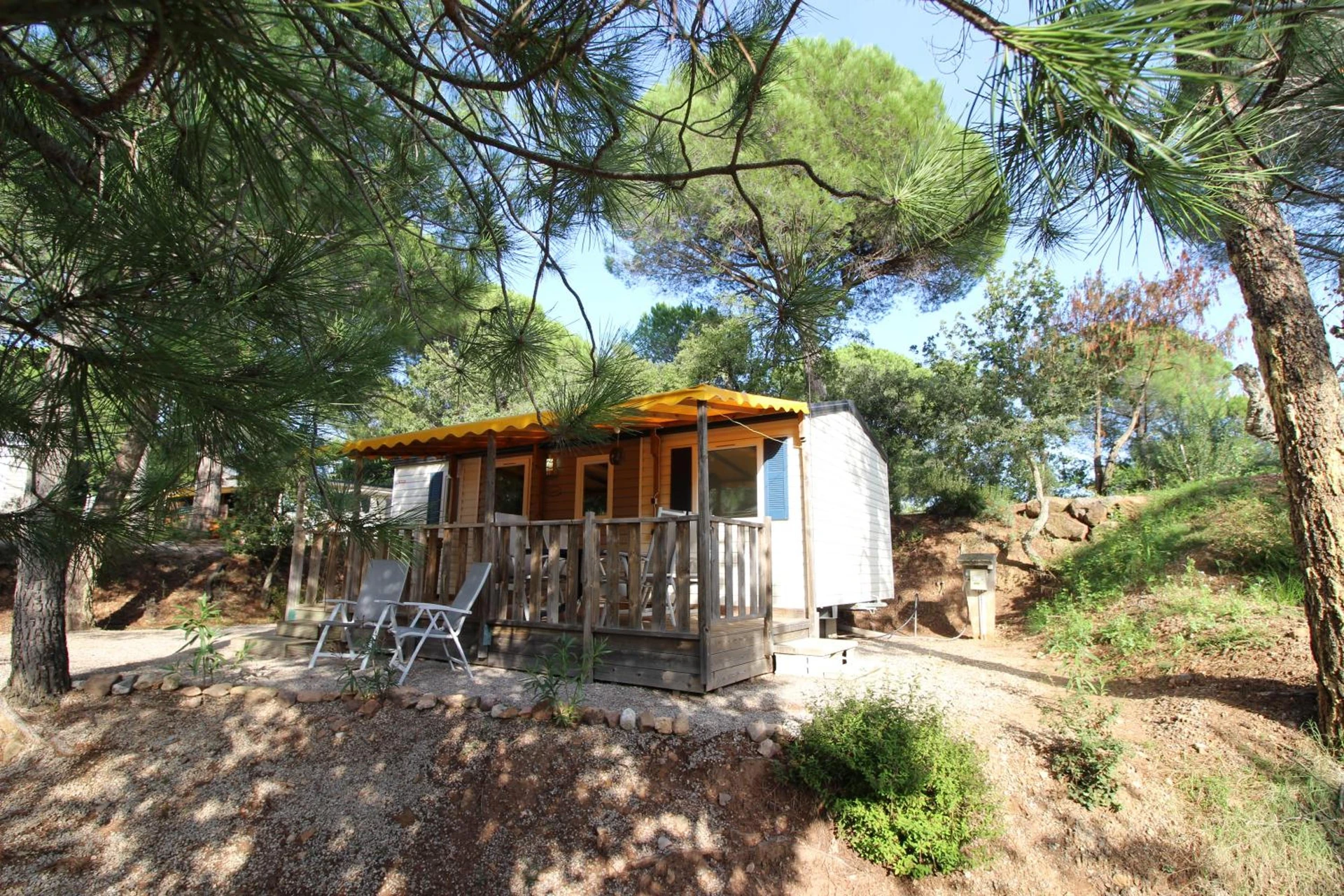 Organiser un séminaire d'entreprise : Harbers zonvakanties chalets met airco camping Leï Suves Roquebrune sur Argens à roquebrune-sur-argens