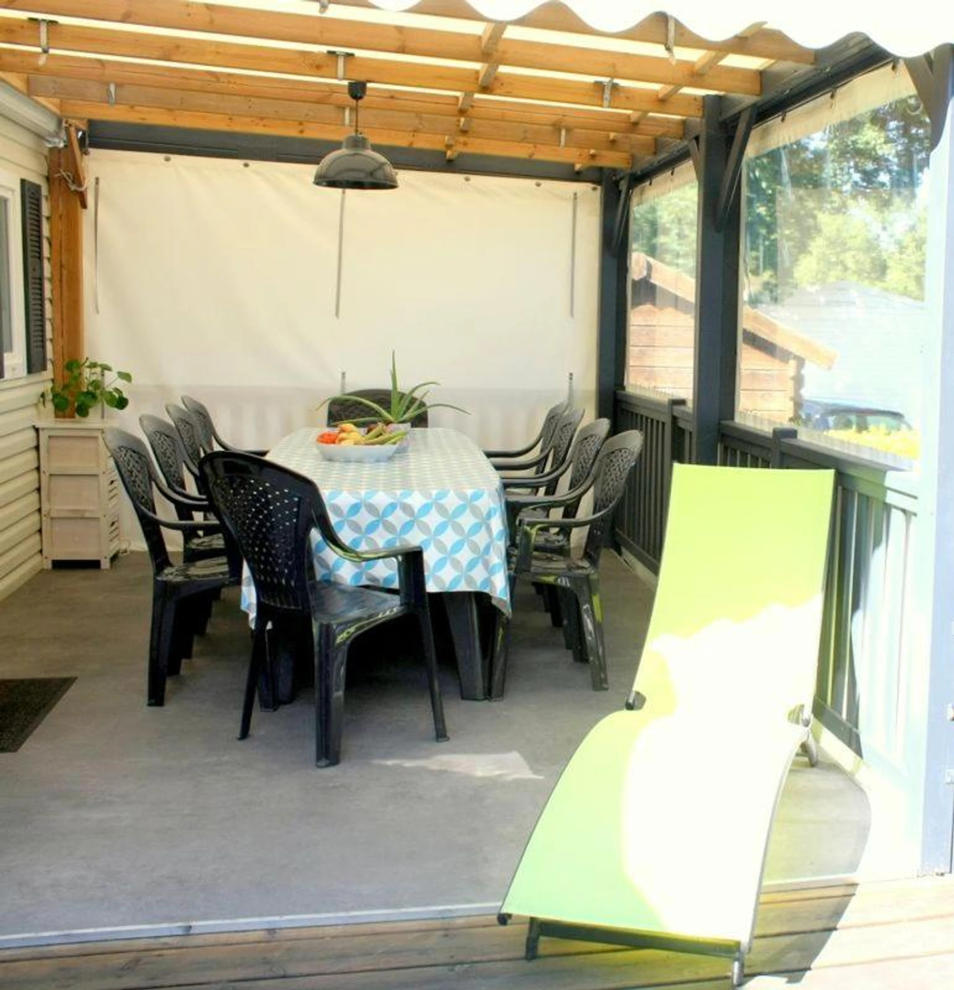 Organiser un séminaire d'entreprise : Mobil-Home 5 places Camping 5 Etoiles ERDEVEN Les 7 Saints à erdeven