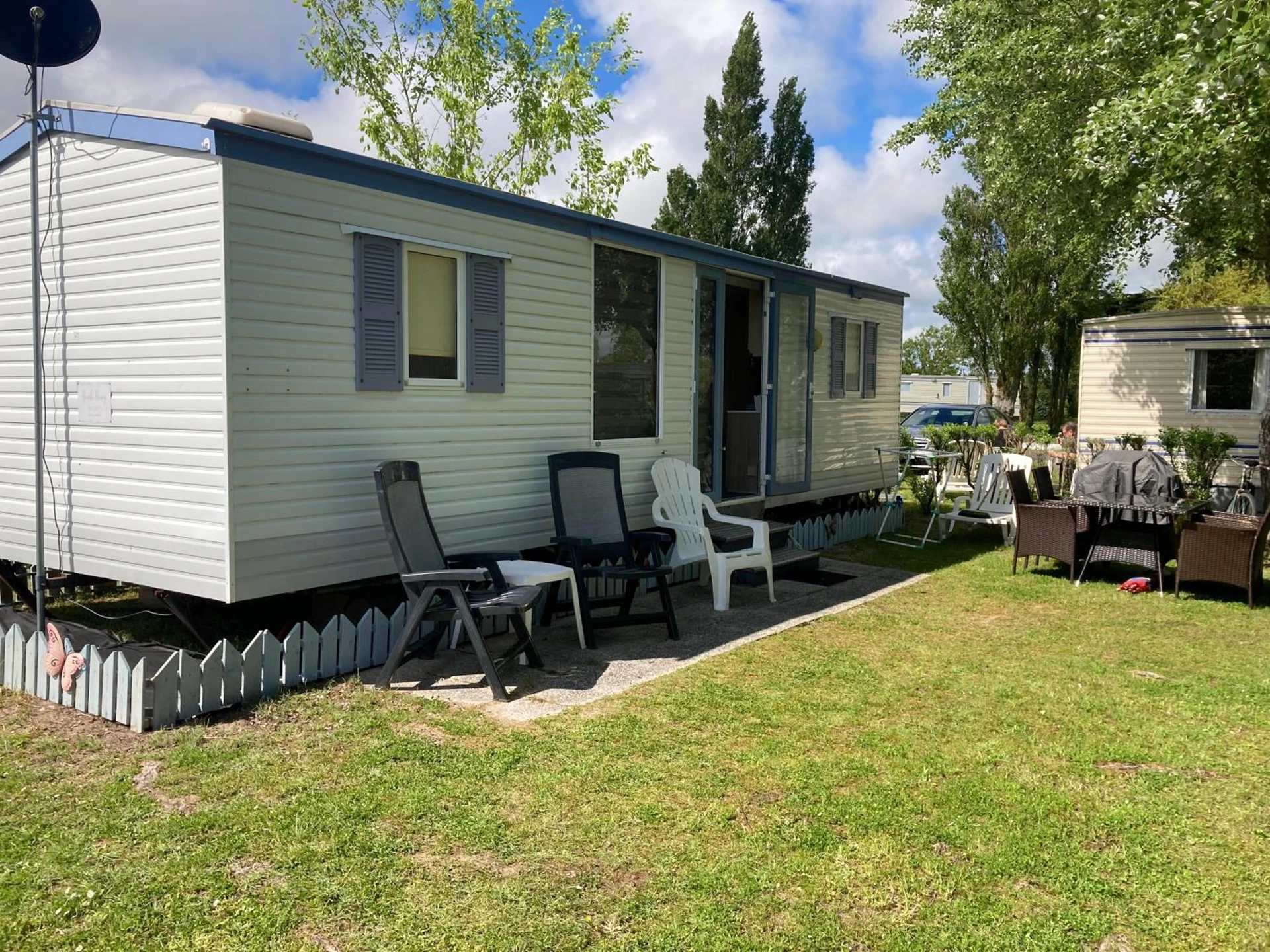 Salle de séminaire à Birch Breeze - 2 bedroom mobile home at Camping Les Amiaux - Organiser un événement professionnel à Saint-Jean-de-Monts