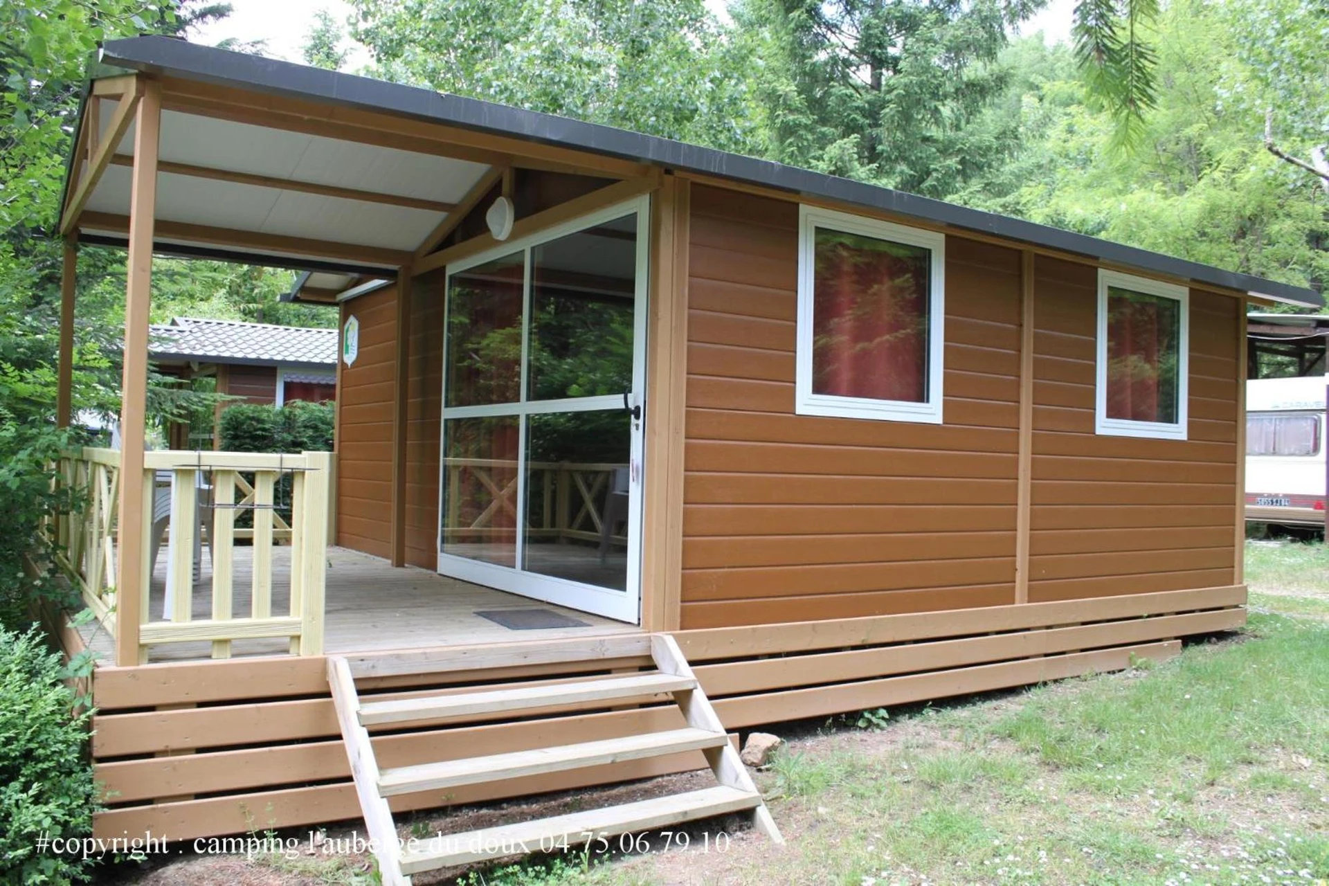 Chambre disponible pour un séminaire d'entreprise à Camping Les Berges Du Doux - Colombier-le-Vieux