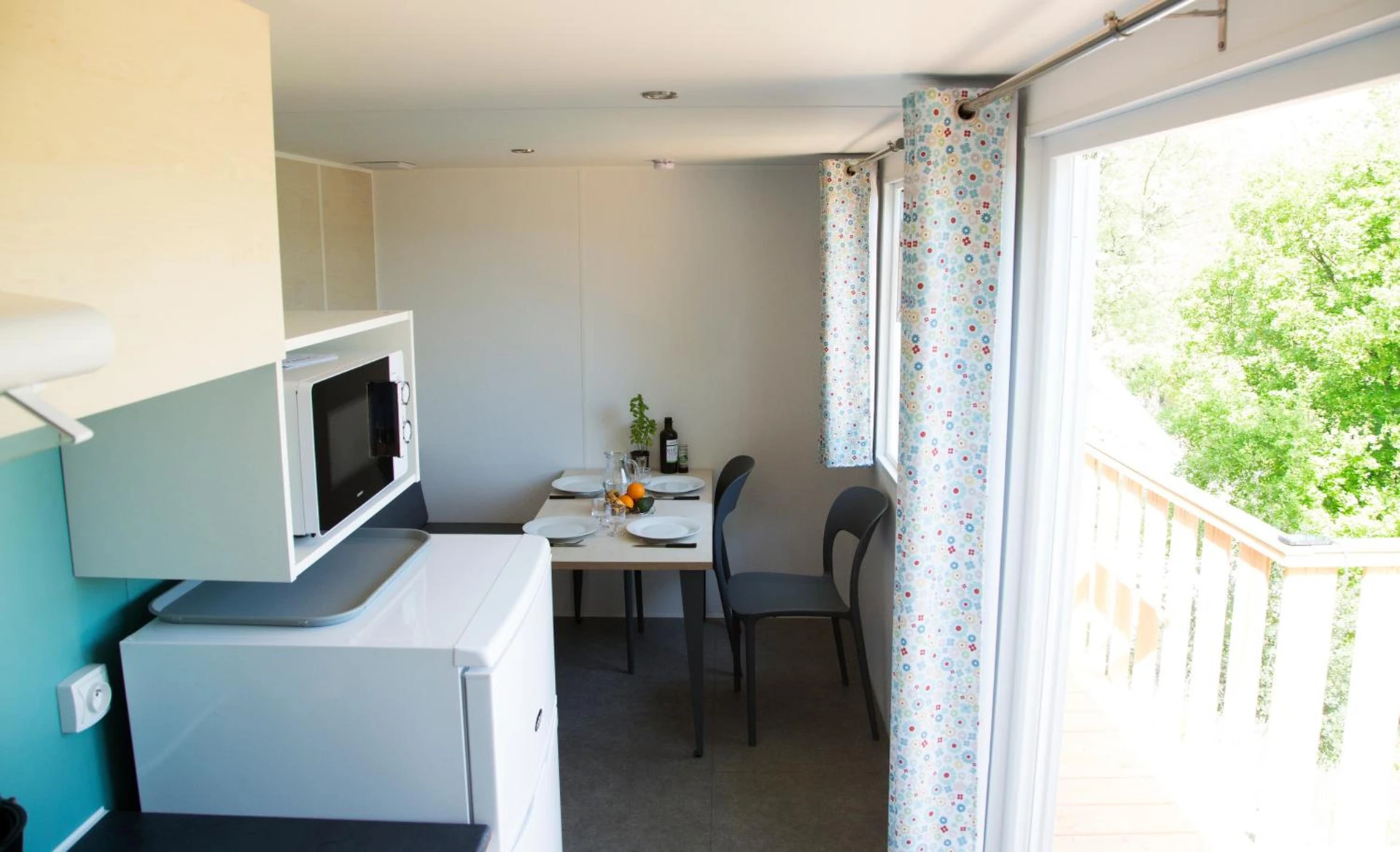 Ambiance de travail pour séminaire d'entreprise à Camping les Chênes - Chauzon