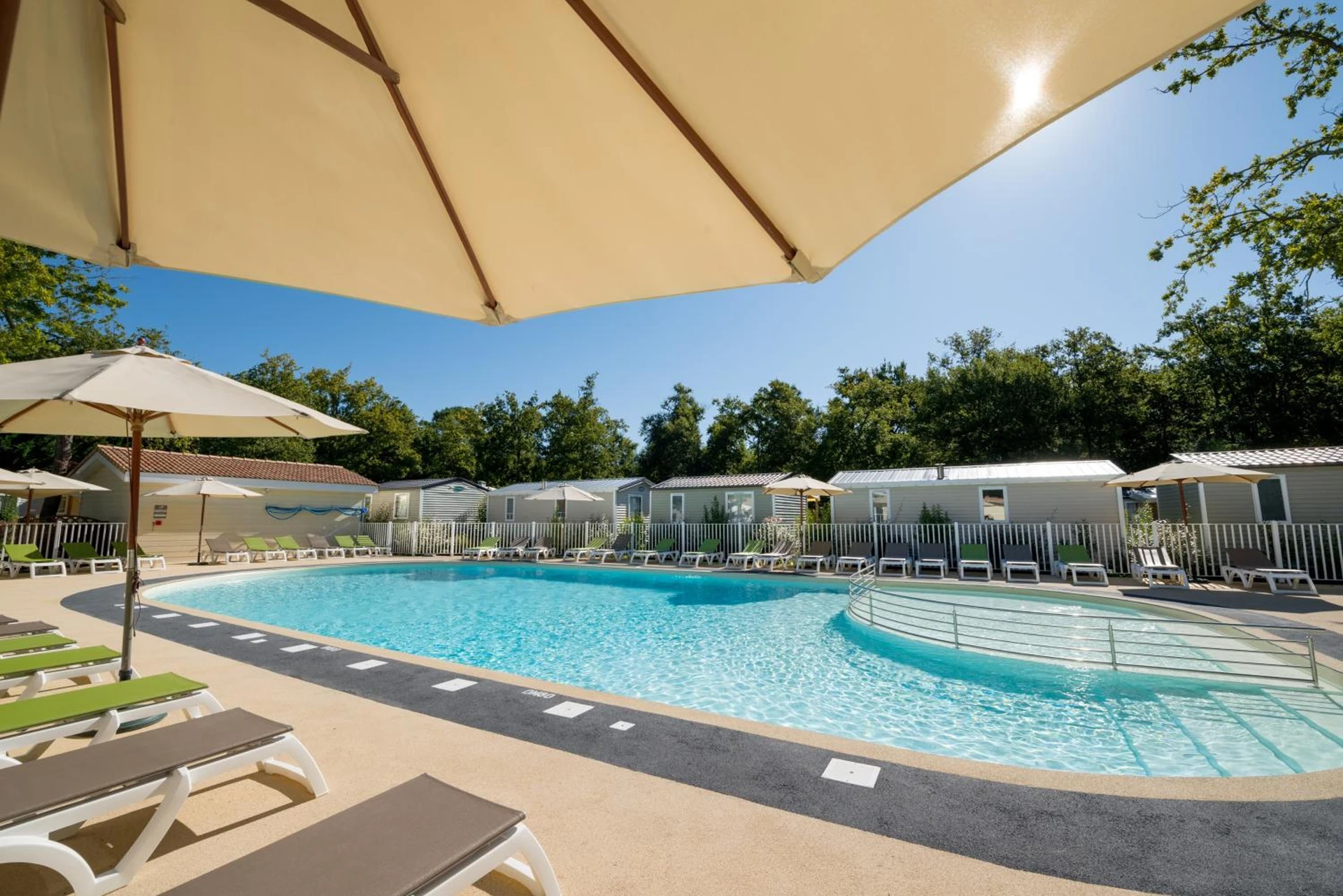 Salle de séminaire à Camping Les Chèvrefeuilles - Organiser un événement professionnel à Royan