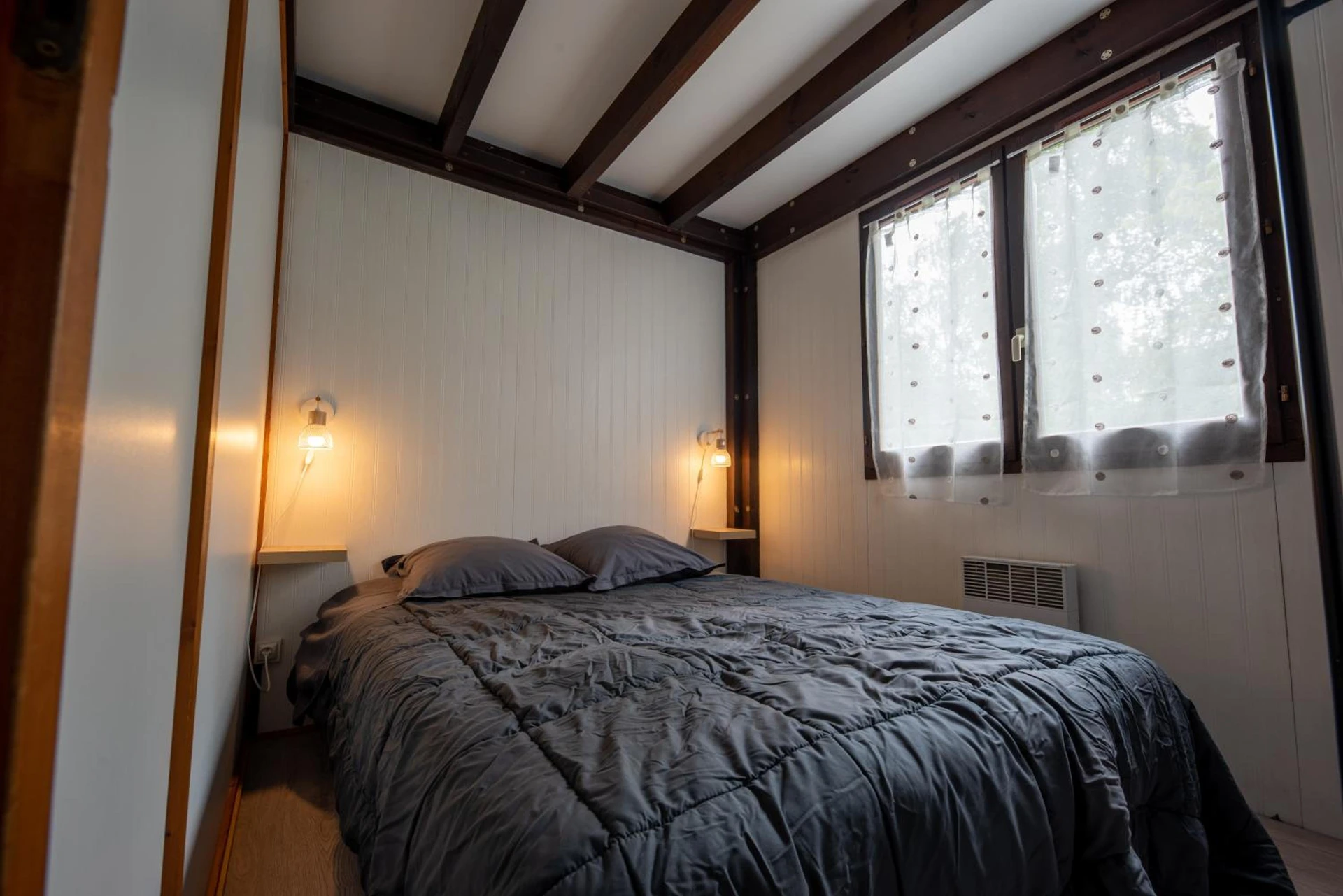 Chambre disponible pour un séminaire d'entreprise à Camping les falaises de Toussaint - Toussaint