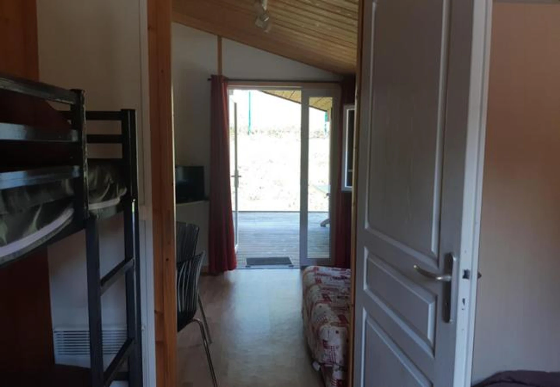 Organiser un séminaire d'entreprise : Camping Les Peupliers du Lac Onlycamp à chindrieux