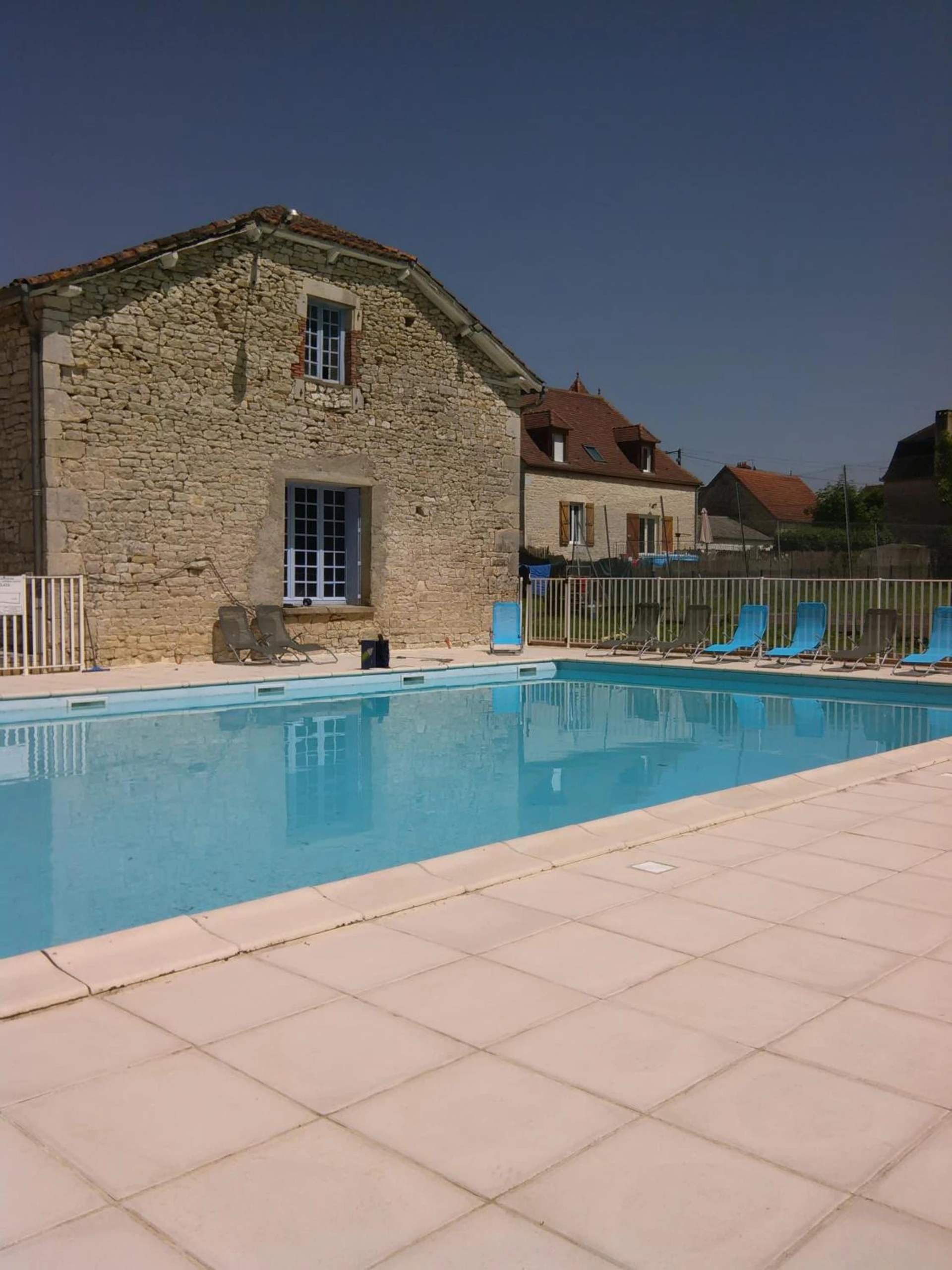 Ambiance de travail pour séminaire d'entreprise à Camping Les Rives du Céou - Saint-Chamarand