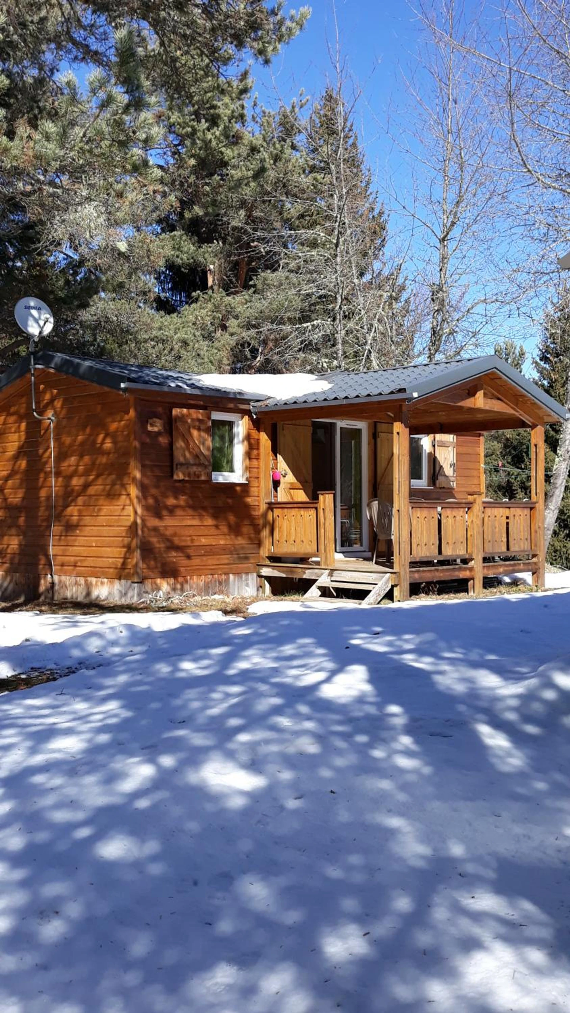 Organiser un séminaire d'entreprise : Chalet et mobil homes dans la montagne au Camping les Sapins à camurac