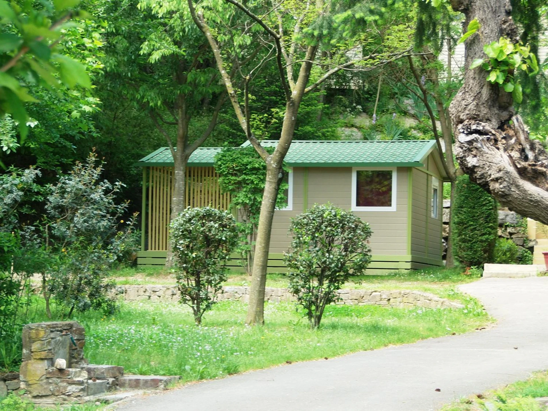 Chambre disponible pour un séminaire d'entreprise à Camping Les Sources - Saint-Jean-du-Gard