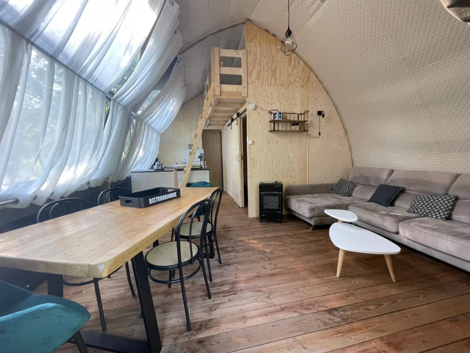 Organiser un séminaire d'entreprise : Camping Moulin De Chaules à saint-constant