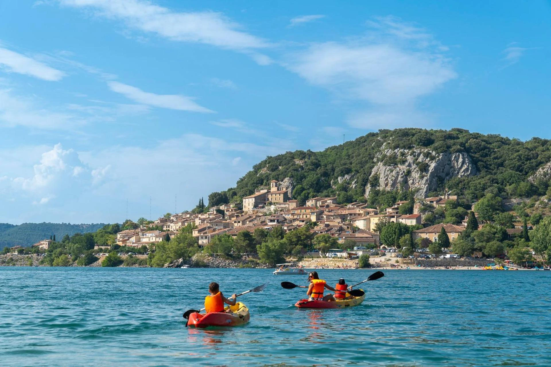 Organiser un séminaire d'entreprise : Camping Rives du Lac de Sainte Croix à bauduen
