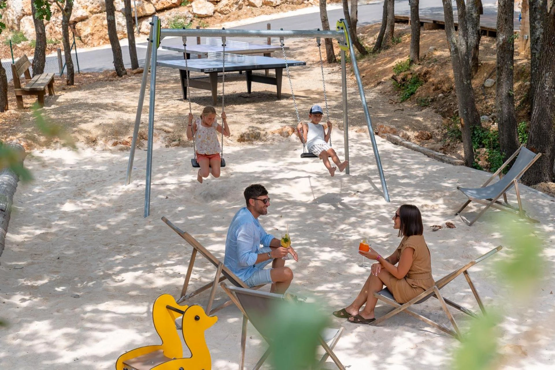 Organiser un séminaire d'entreprise : Camping Rives du Lac de Sainte Croix à bauduen