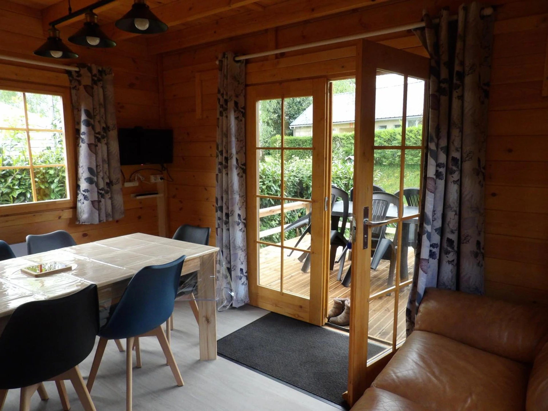 Organiser un séminaire d'entreprise : Camping Smile & Braudieres à mezieres-sous-lavardin