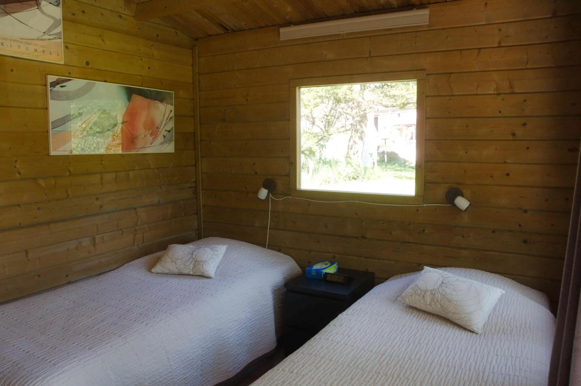 Magnifique chambre pour un séminaire d'entreprise à Hotel Camping sur Yonne - Épiry