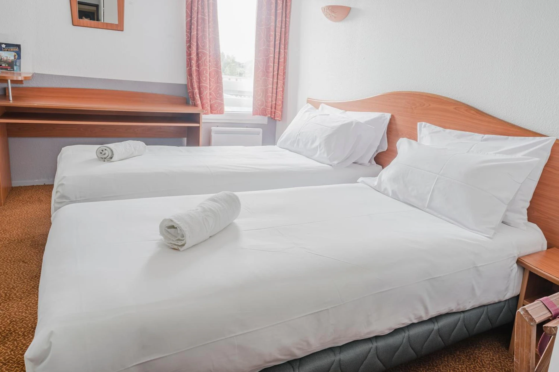 Chambre disponible pour un séminaire d'entreprise à Cap Hôtel - Valenciennes