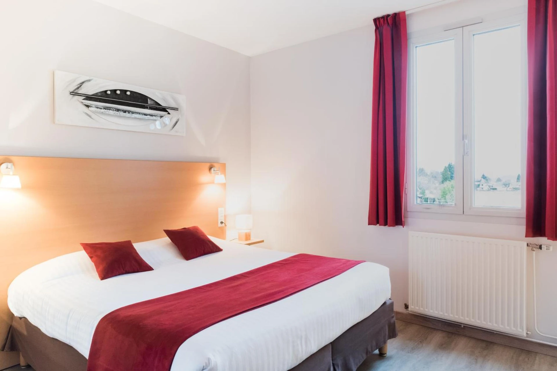 Chambre disponible pour un séminaire d'entreprise à Carré Py' Hôtel - Bagnères-de-Bigorre