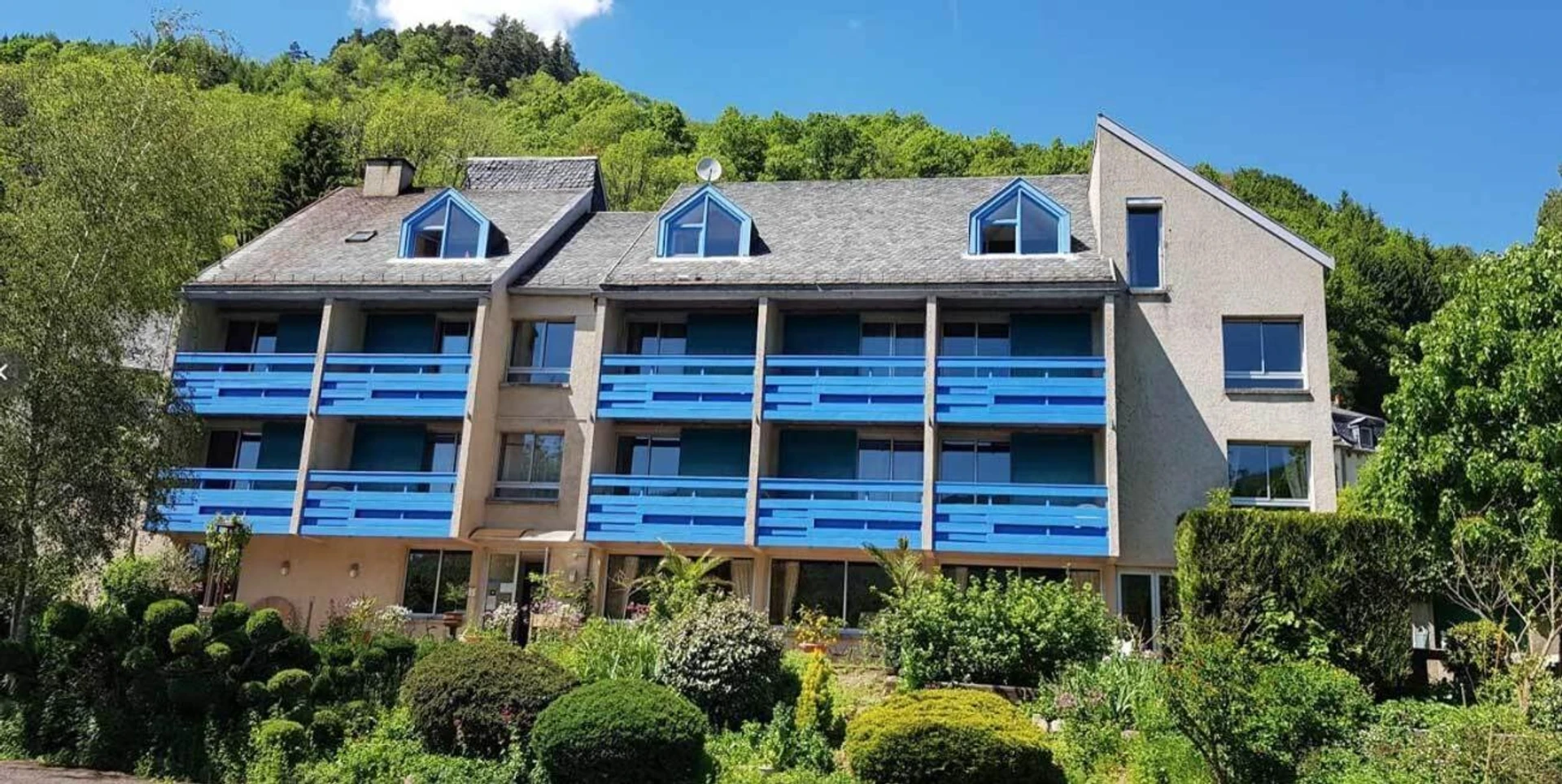 Salle de séminaire à Le Castel du Cantal Groupe Village Fani - Organiser un événement professionnel à Thiézac