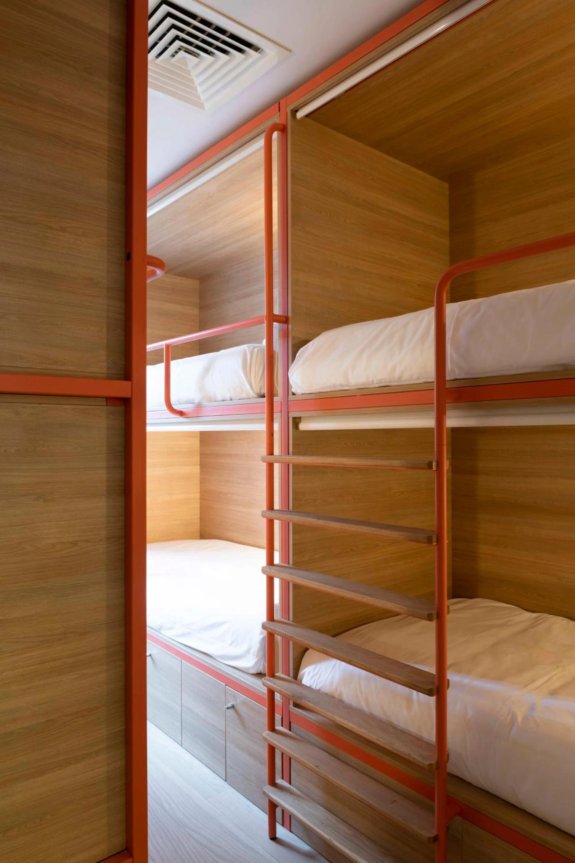 Chambre disponible pour un séminaire d'entreprise à CENTRAL Hostel Bordeaux Centre - Bordeaux