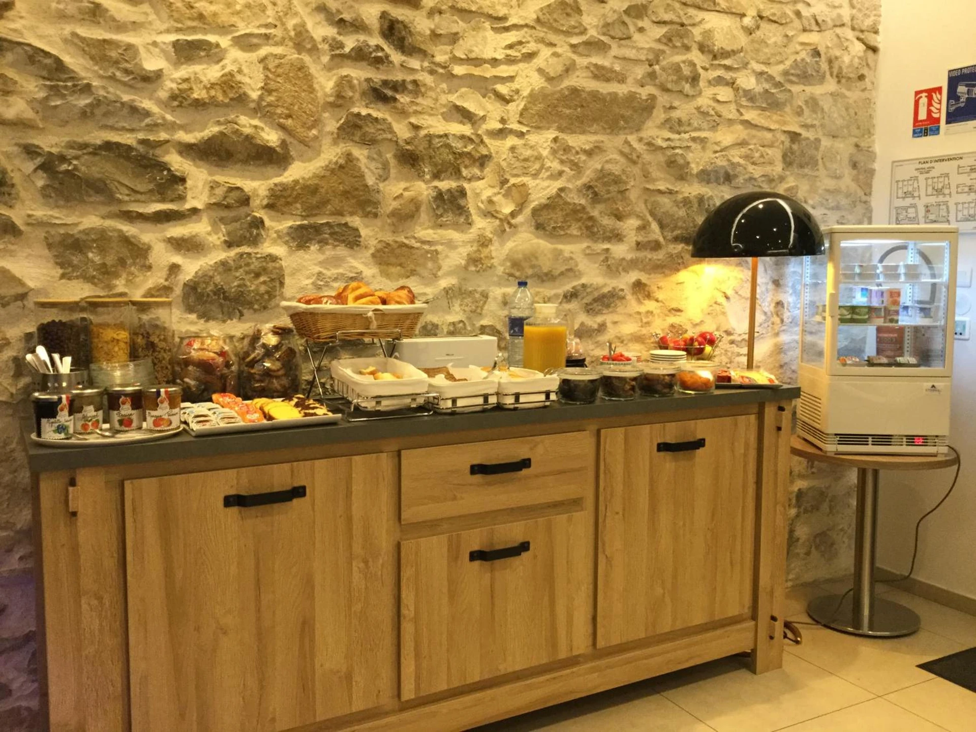Chambre à Central Hotel - Organiser un séminaire d'entreprise à Les Rosiers-sur-Loire