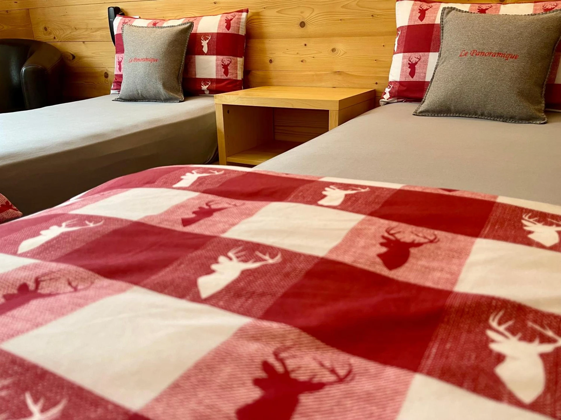 Magnifique chambre pour un séminaire d'entreprise à Hôtel Chalet Le Panoramique - Mizoën