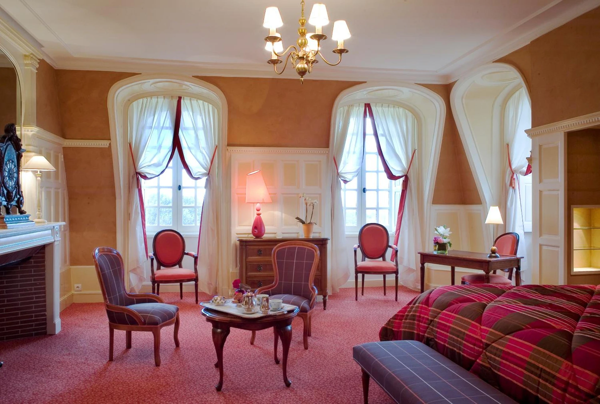 Chambre disponible pour un séminaire d'entreprise à Château de Beaulieu et Magnolia Spa, The Originals Relais - Joué-lès-Tours