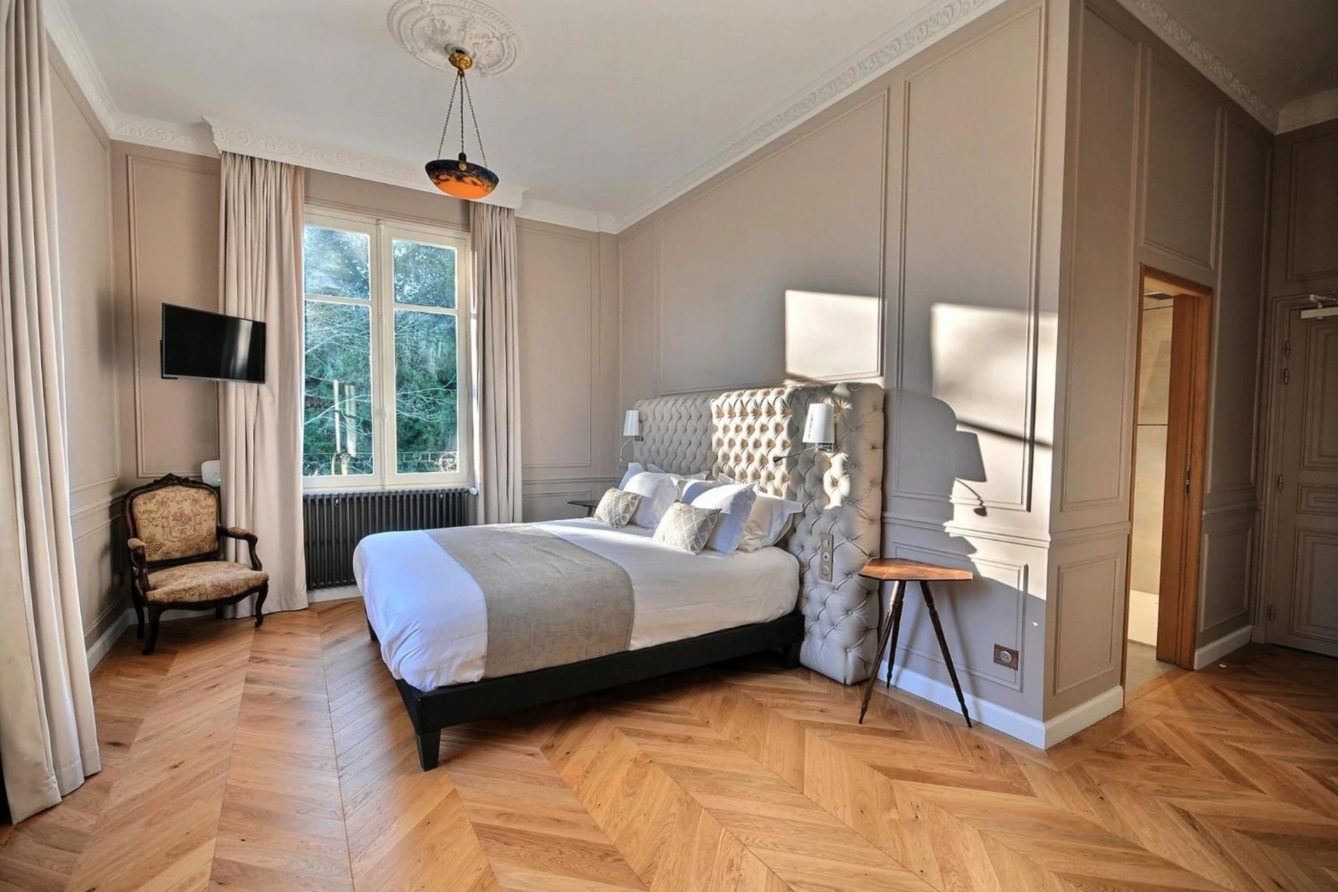 Chambre disponible pour un séminaire d'entreprise à Château de la Bribourdière - Putot-en-Auge