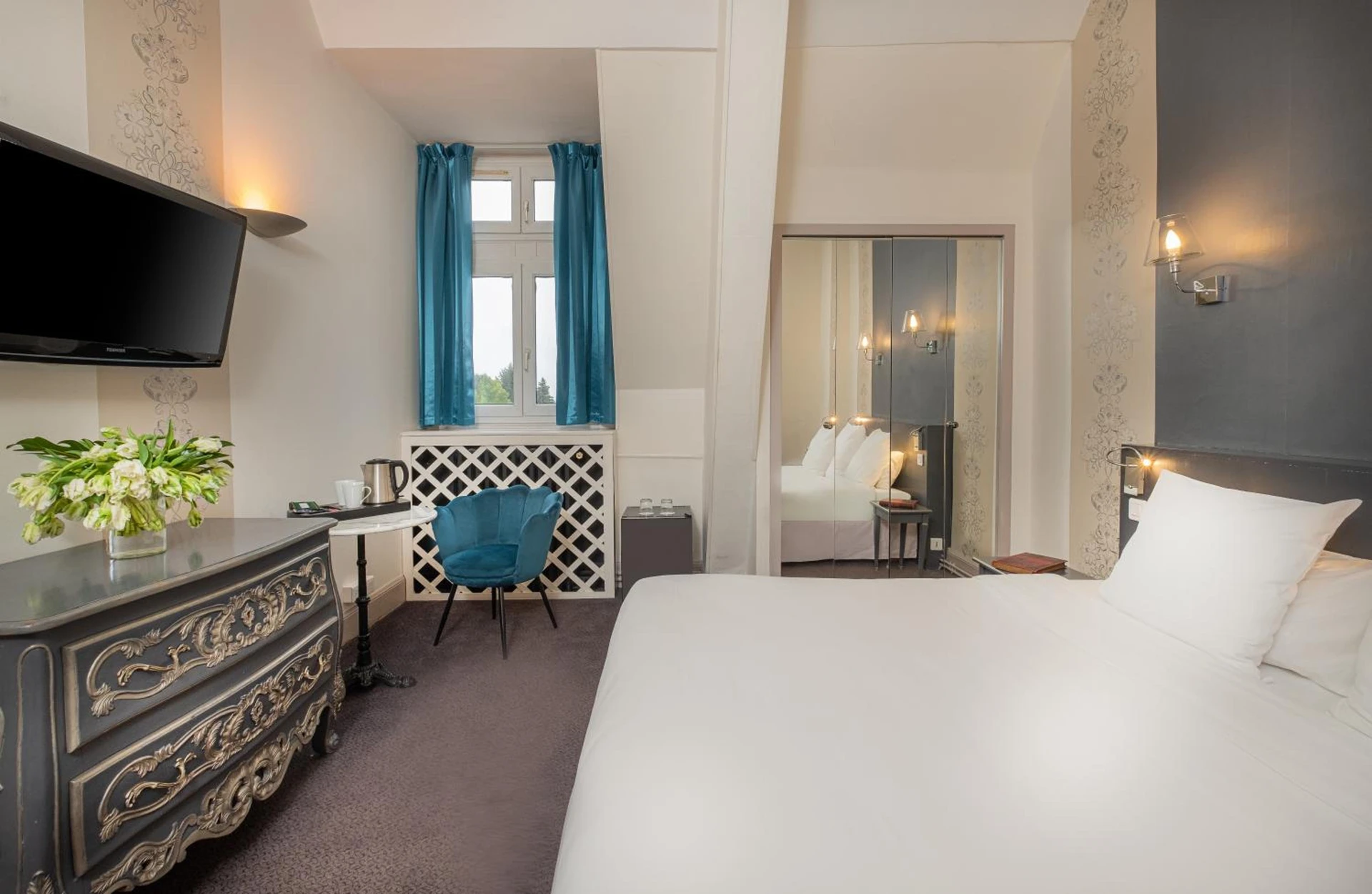 Chambre disponible pour un séminaire d'entreprise à Château des Reynats - Strasbourg