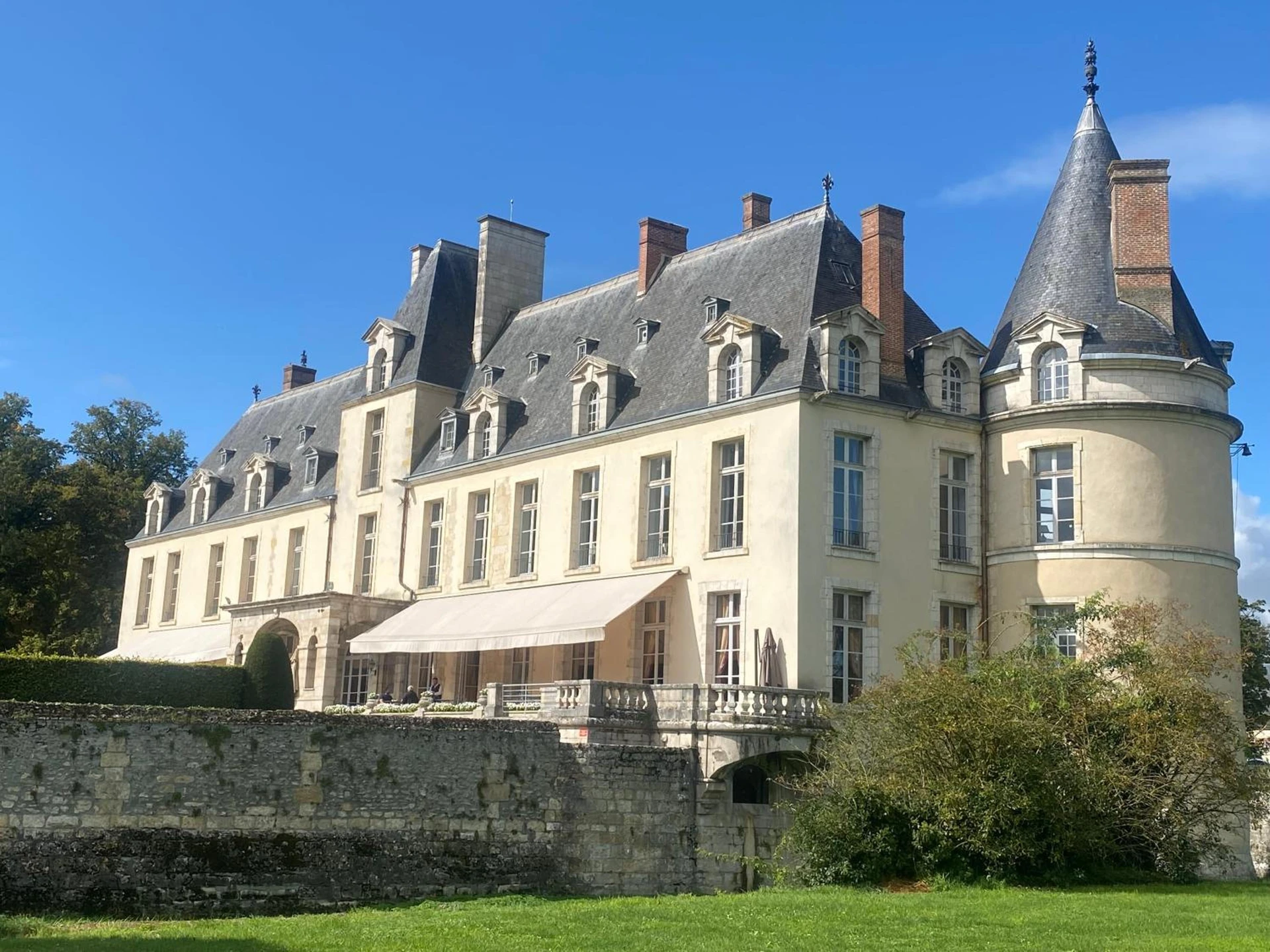 Salle de séminaire à Château d'Augerville Golf & Spa Resort - Organiser un événement professionnel à Augerville-la-Rivière