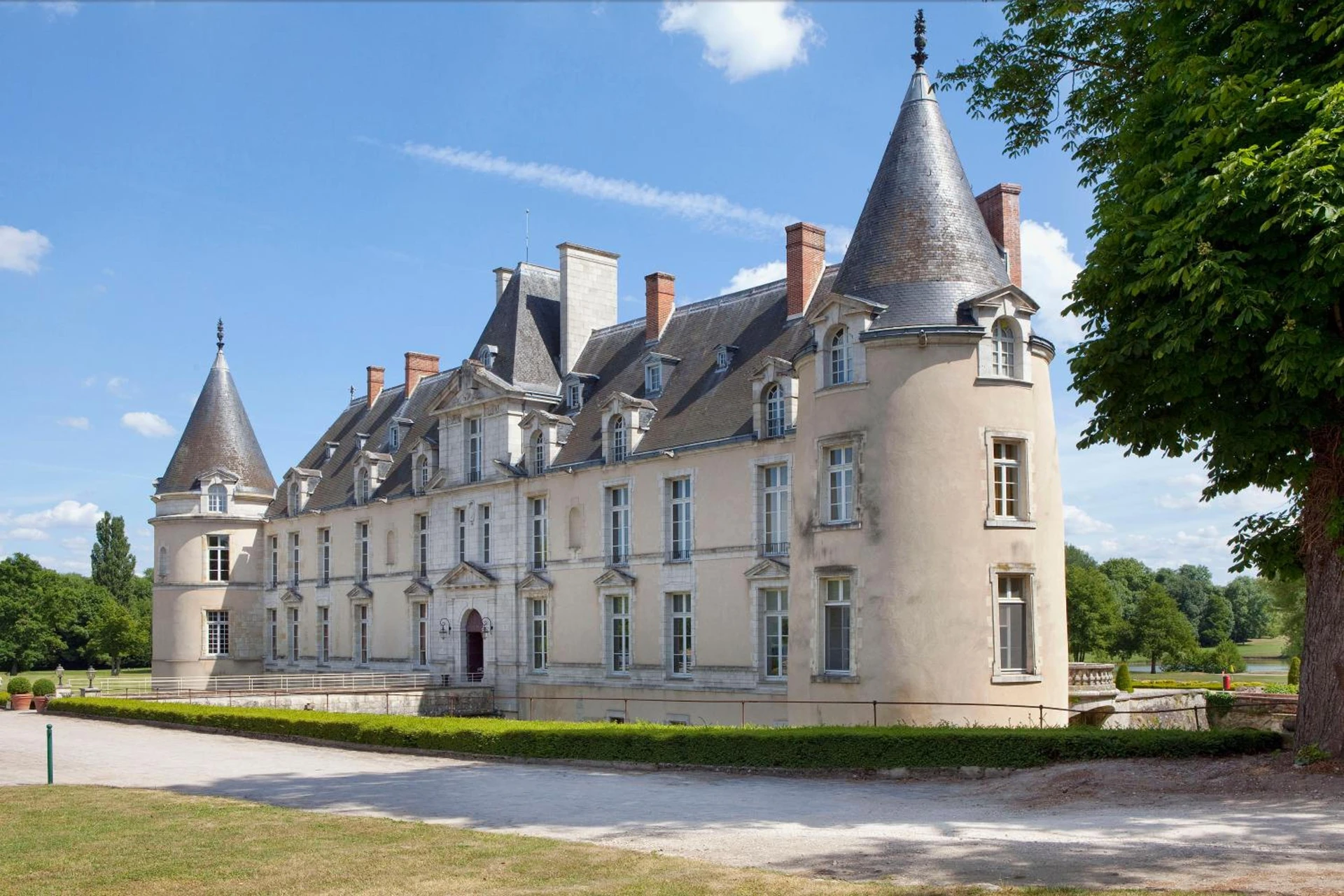 Ambiance de travail pour séminaire d'entreprise à Château d'Augerville Golf & Spa Resort - Augerville-la-Rivière