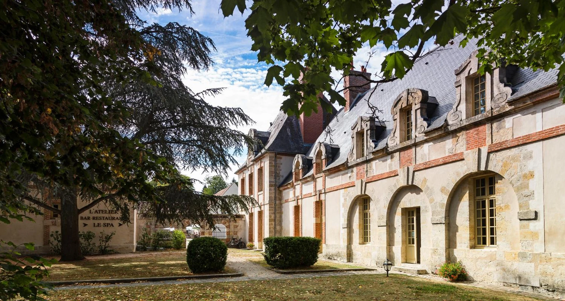 Lieu convivial pour un séminaire d'entreprise à Château d'Augerville Golf & Spa Resort - Augerville-la-Rivière - En savoir plus 