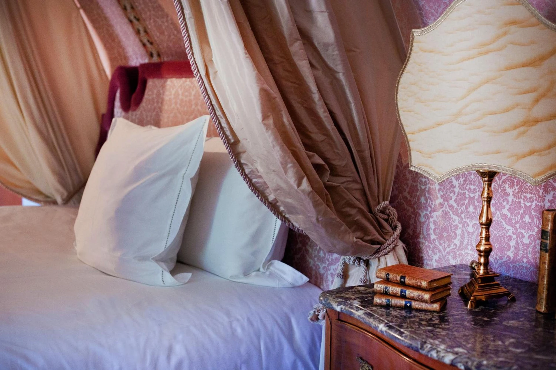 Chambre disponible pour un séminaire d'entreprise à Relais & Château Louise de La Vallière - Castets
