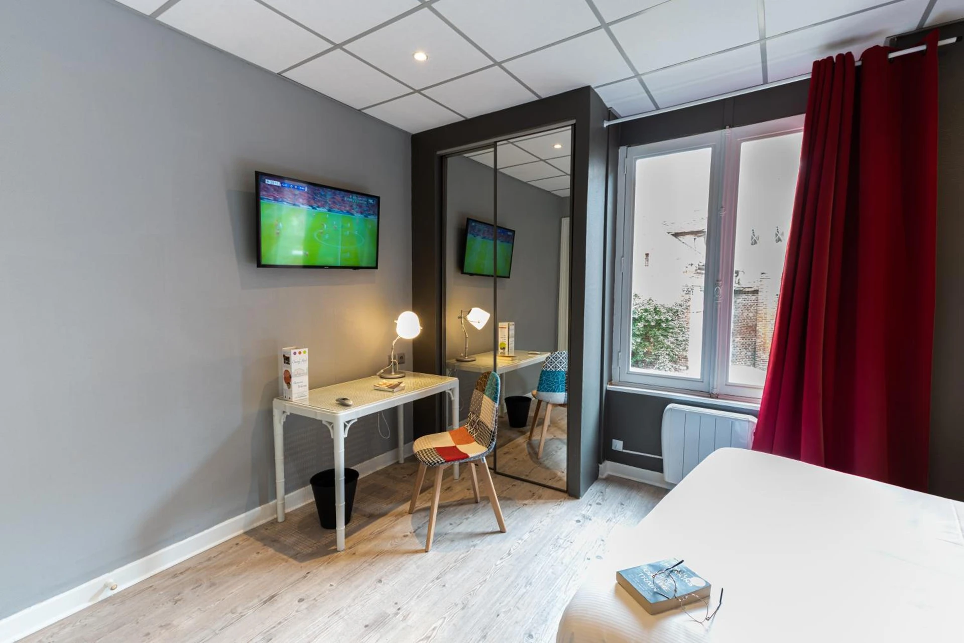 Chambre disponible pour un séminaire d'entreprise à Chenal Hotel - Beauvais
